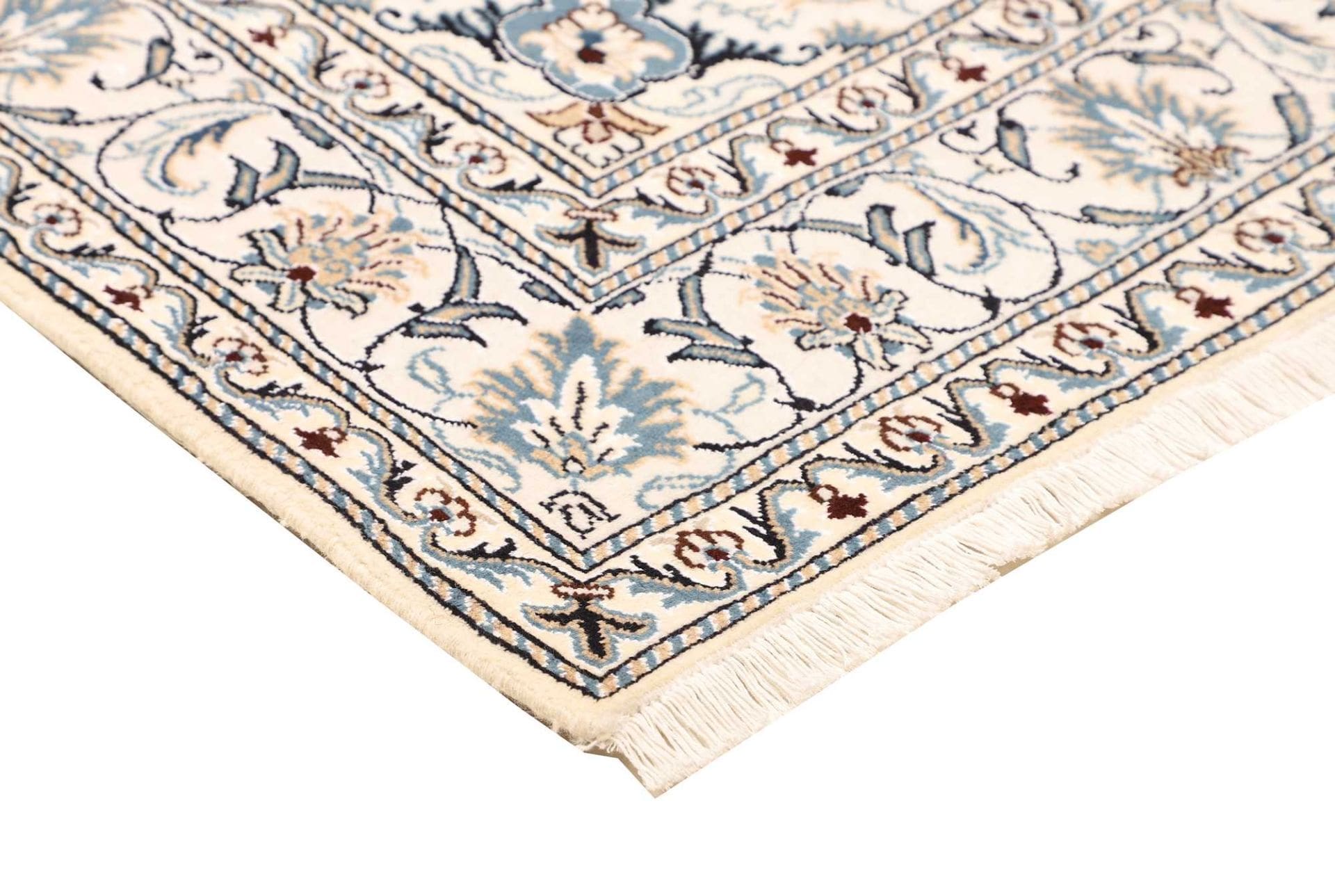 Hand-Knotted Wool Nain Persian Rug, 150 × 208 cm