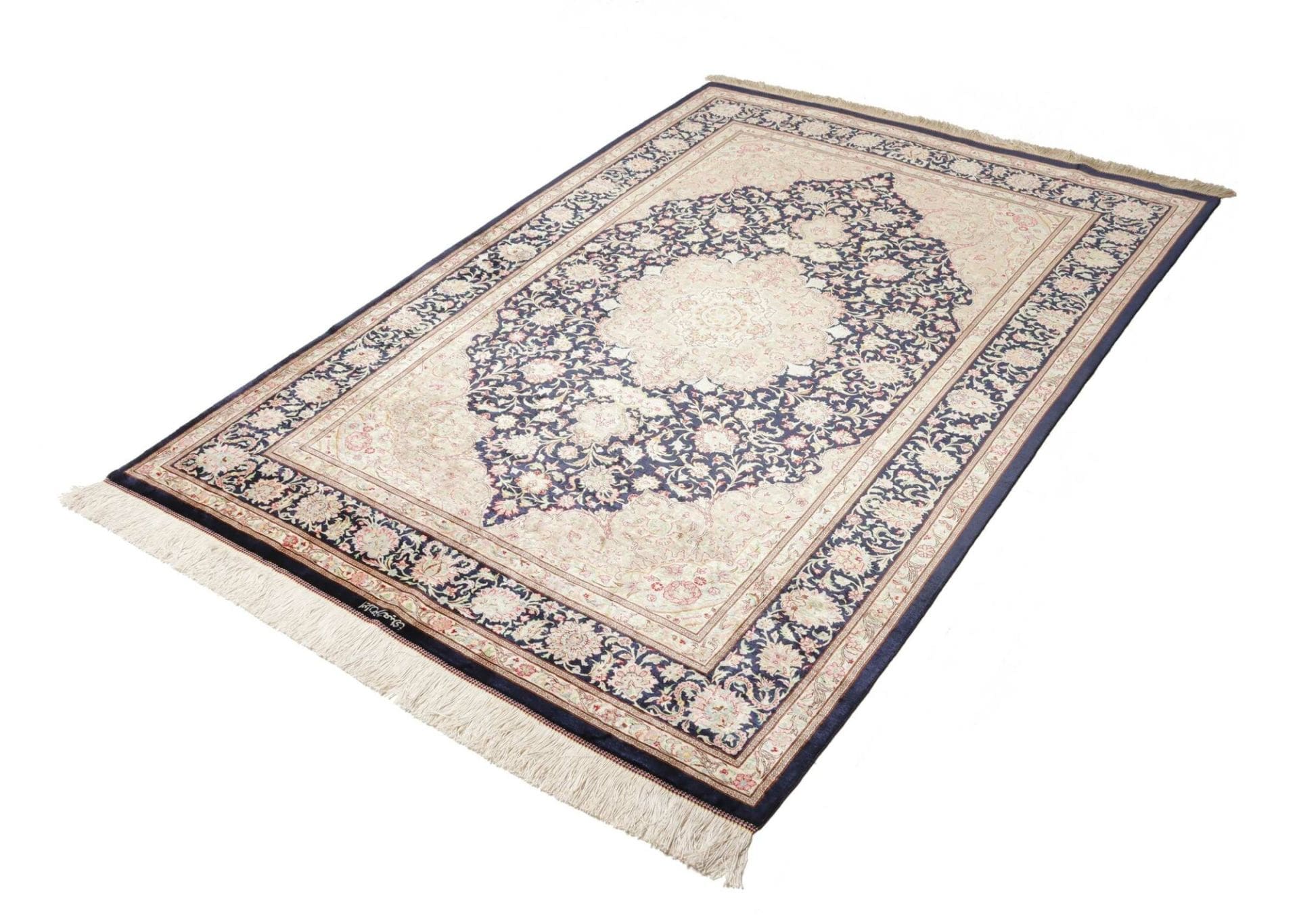 Hand-Knotted Silk Qom Persian Rug, 139 × 192 cm