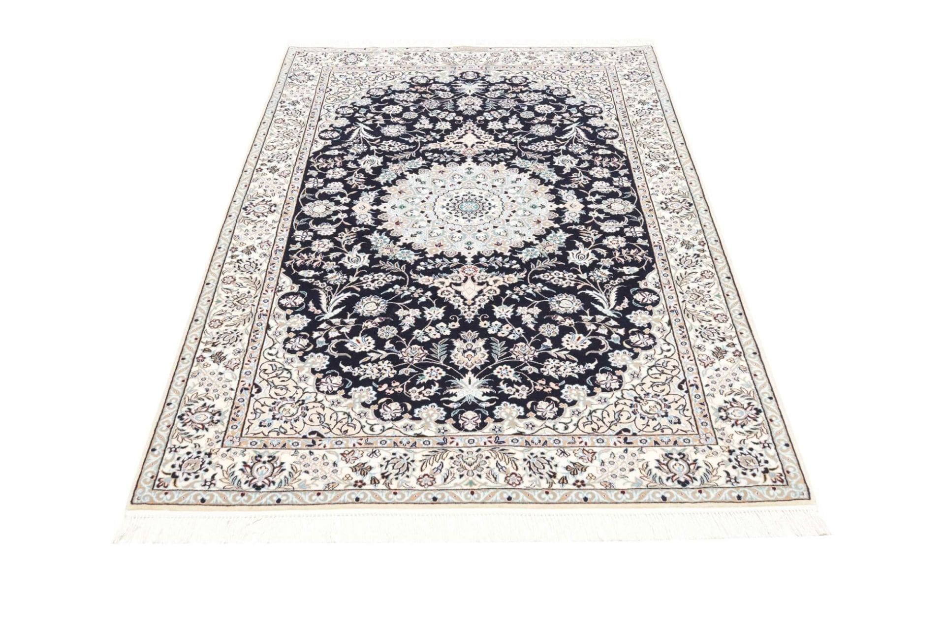 Hand-Knotted Wool Nain Persian Rug, 128 × 190 cm