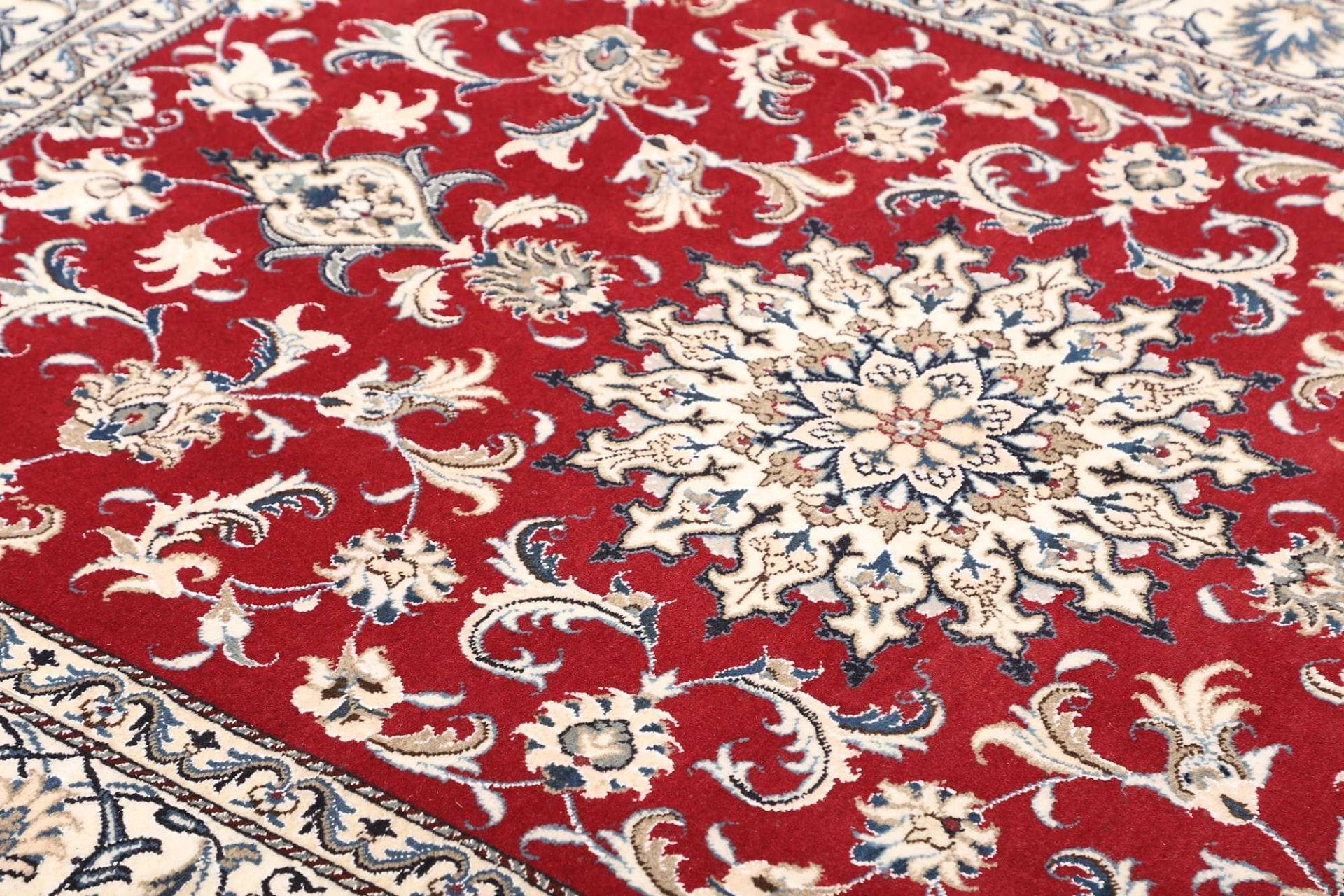 exklusiver-nain-teppich-153-x-203cm-handgeknupft-perserteppich-6 Nain Persian Rug 153 × 203 cm, Wool, hand-knotted