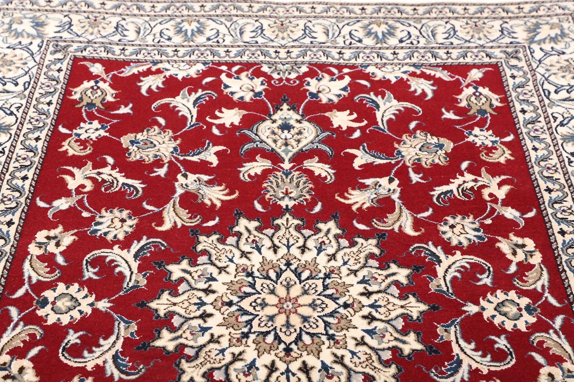exklusiver-nain-teppich-153-x-203cm-handgeknupft-perserteppich-7 Nain Persian Rug 153 × 203 cm, Wool, hand-knotted