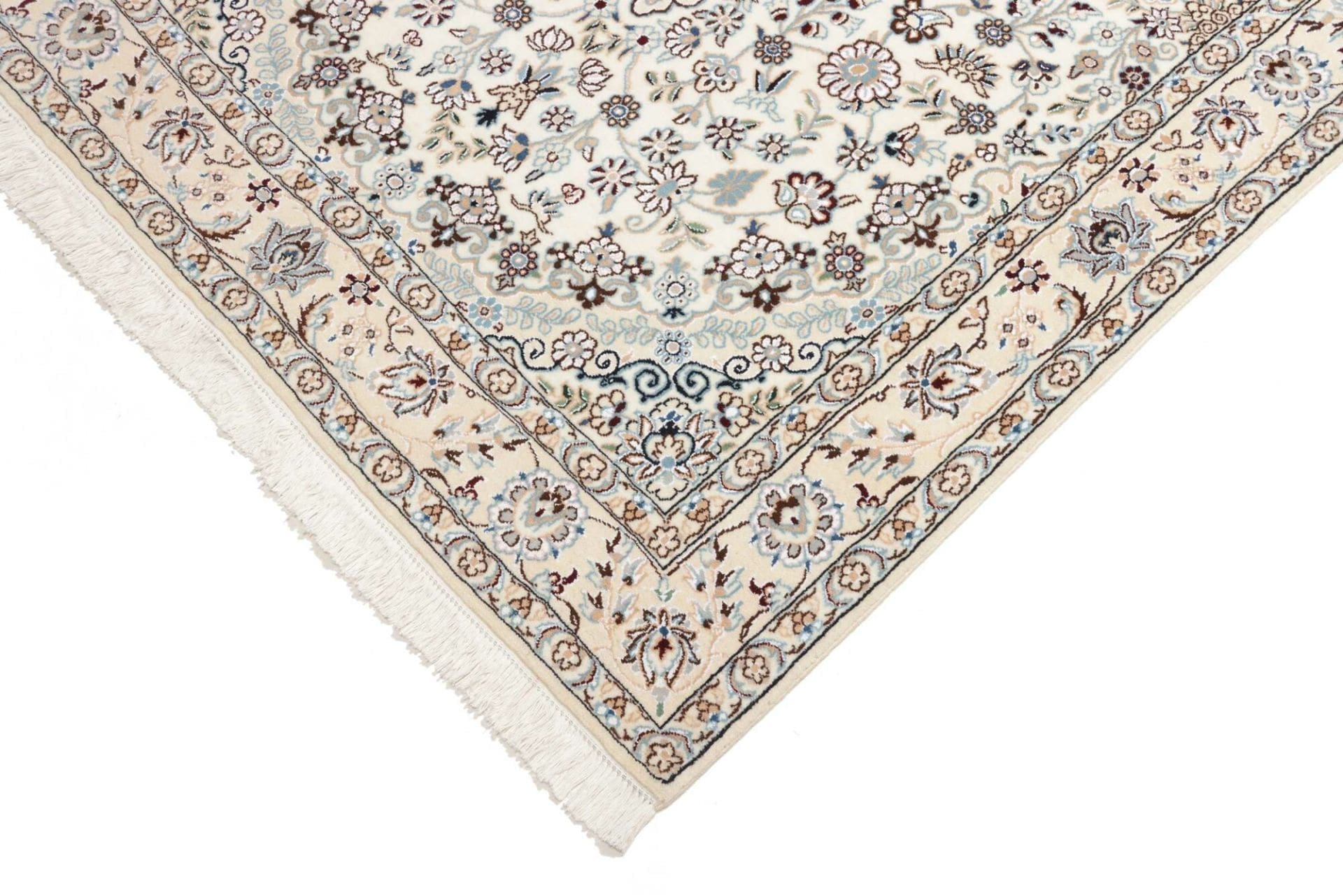 Nain Persian Rug 135 × 212 cm, Wool, hand-knotted