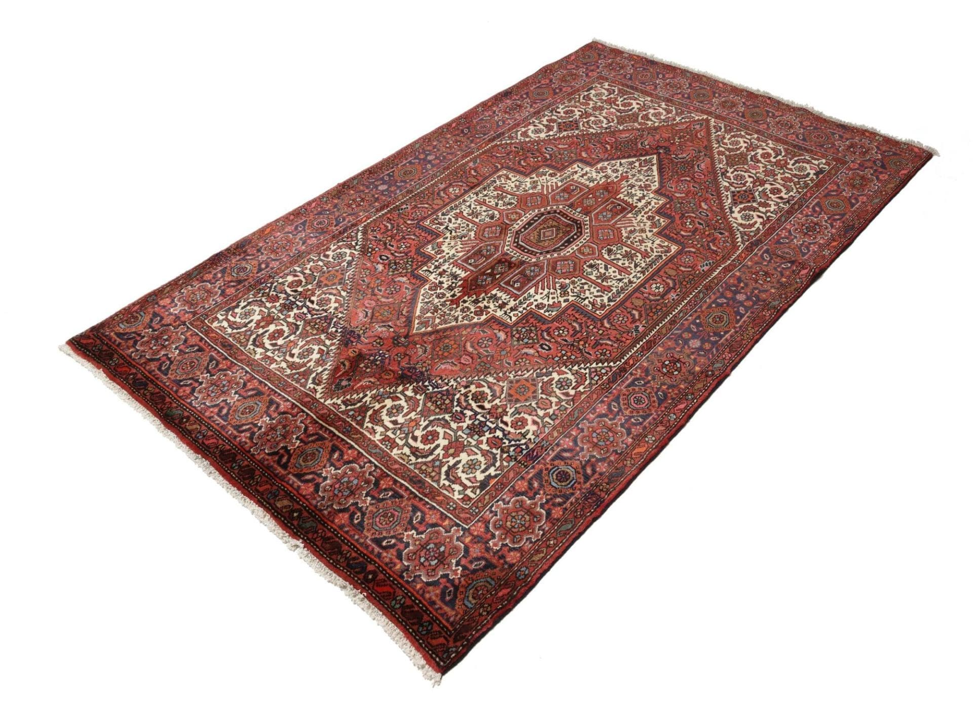 Persian Rug — hand-knotted, 125 × 200 cm, Wool