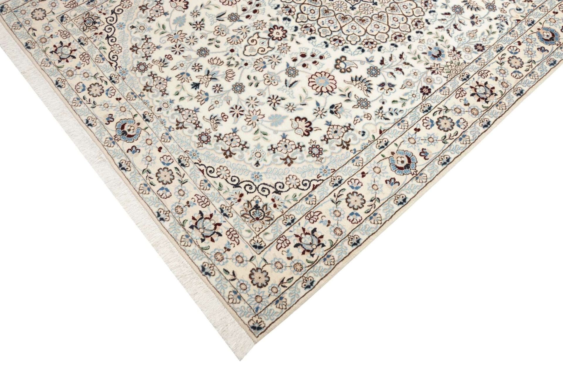 Nain Persian Rug 133 × 213 cm, Wool, hand-knotted