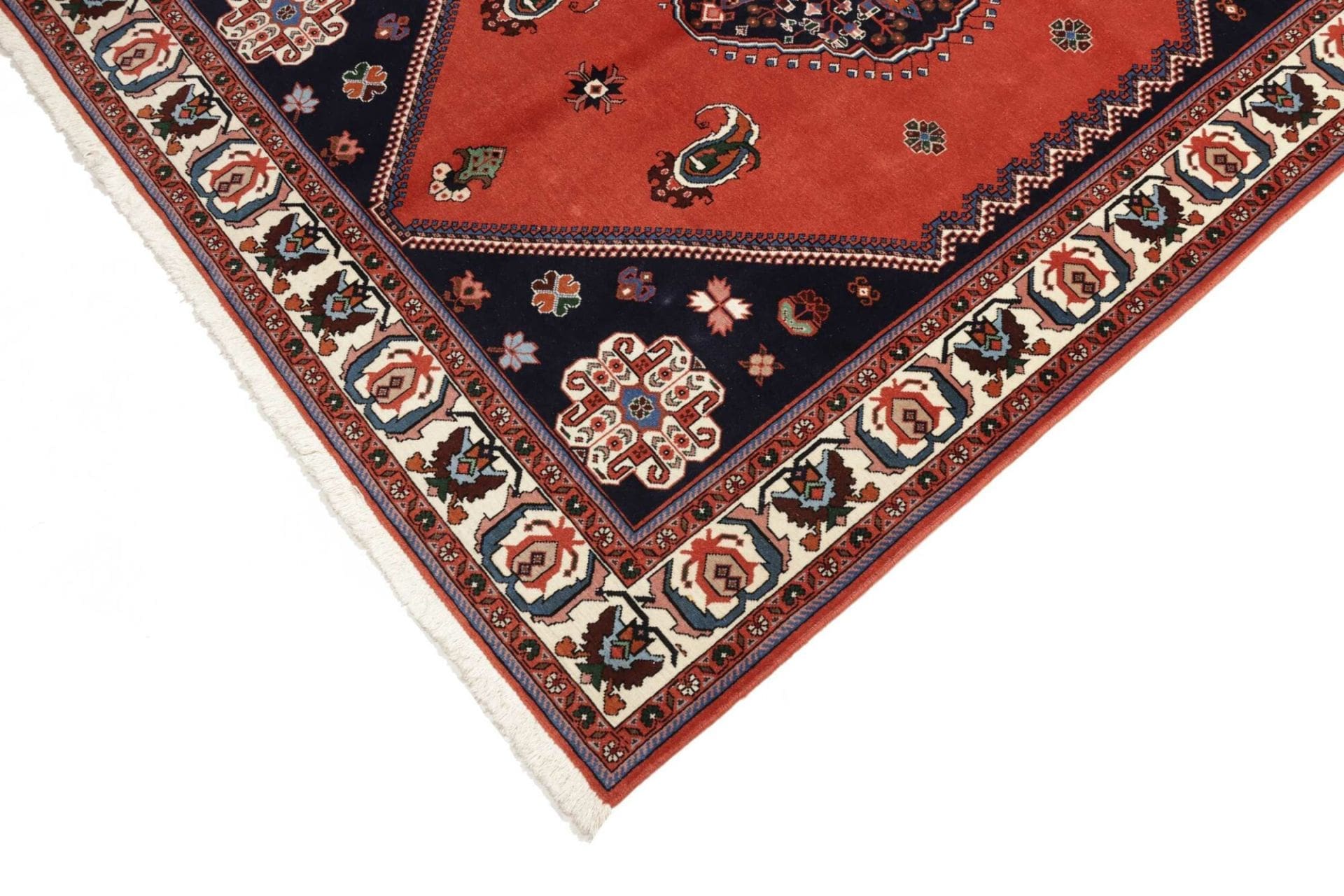 Hand-Knotted Wool Persian Rug, 152 × 201 cm