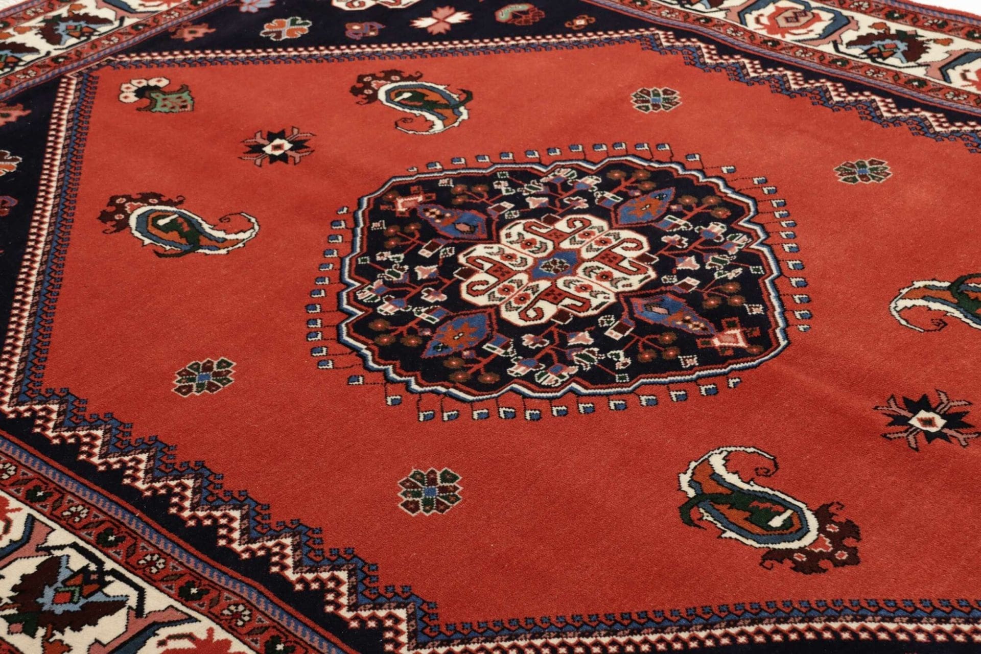 Hand-Knotted Wool Persian Rug, 152 × 201 cm