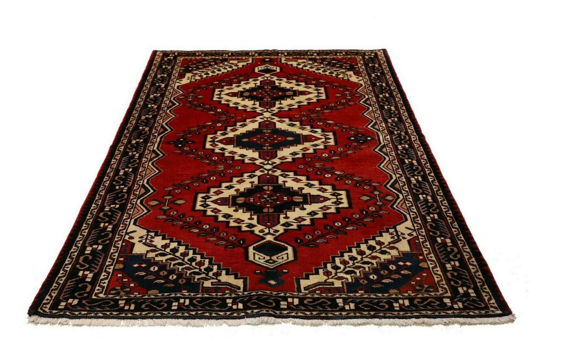 Hamadan Persian Rug 153 × 201 cm, Wool, hand-knotted