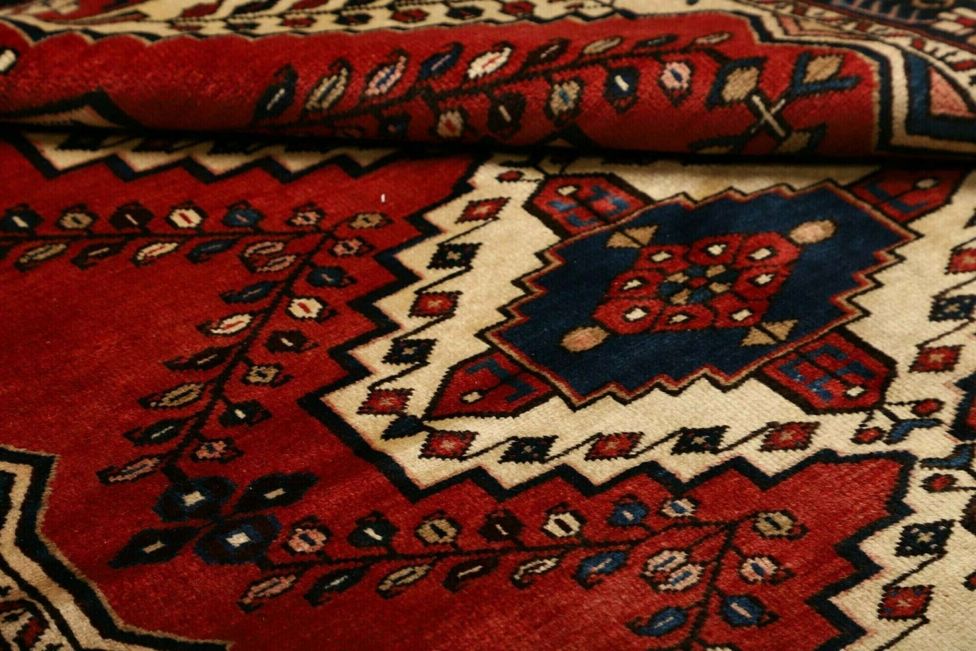 Hamadan Persian Rug 153 × 201 cm, Wool, hand-knotted
