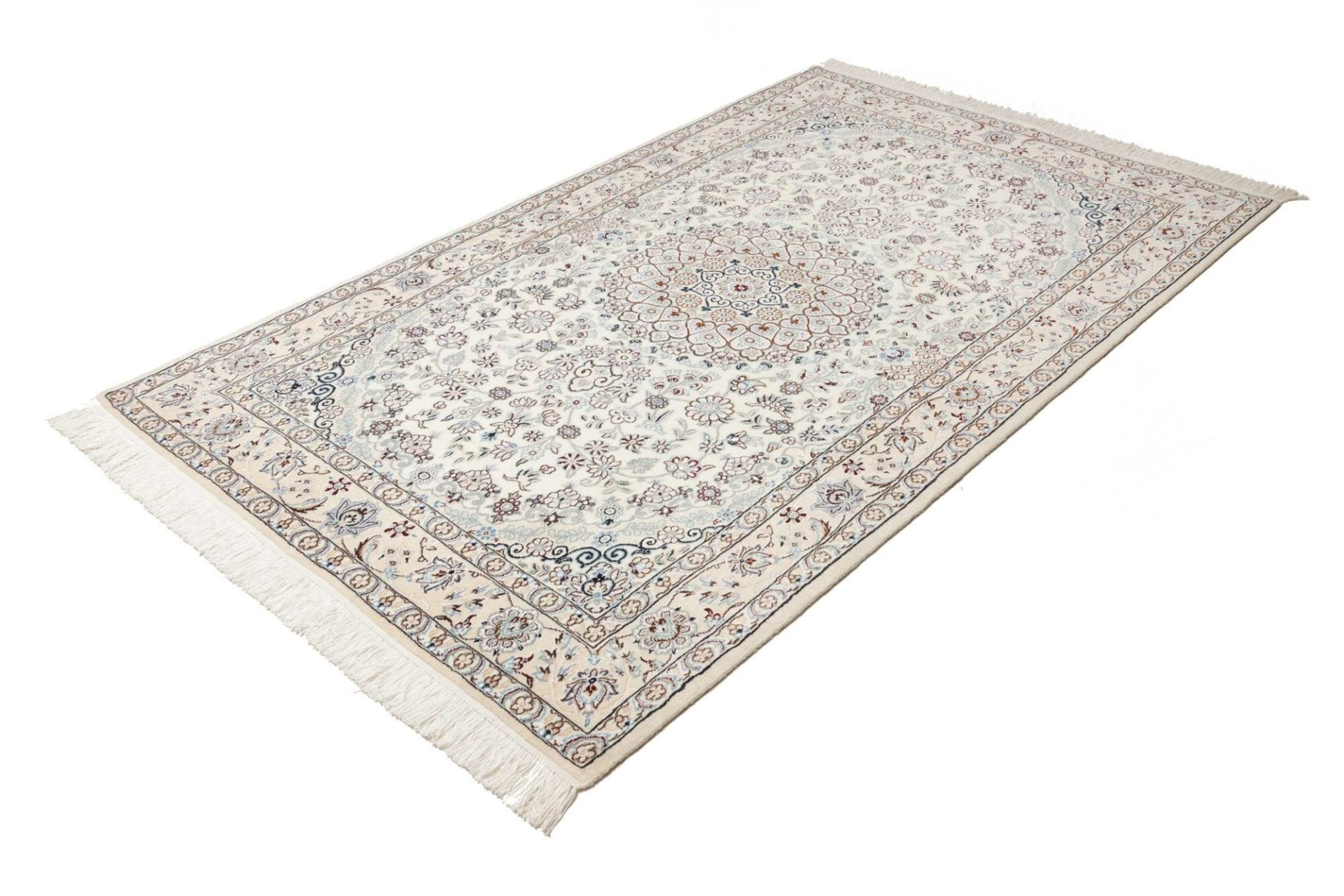 Hand-Knotted Wool Nain Persian Rug, 133 × 215 cm