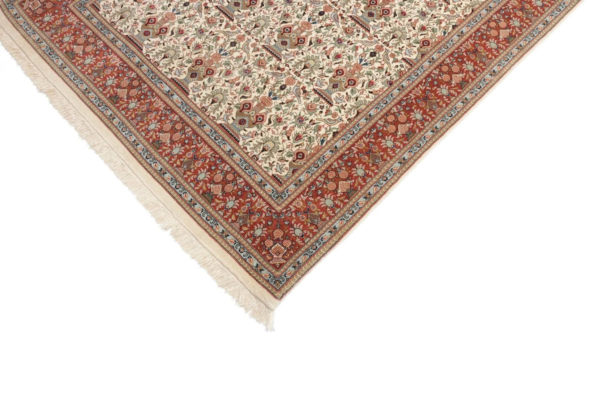 Isfahan Persian Rug — hand-knotted, 138 × 211 cm, Wool
