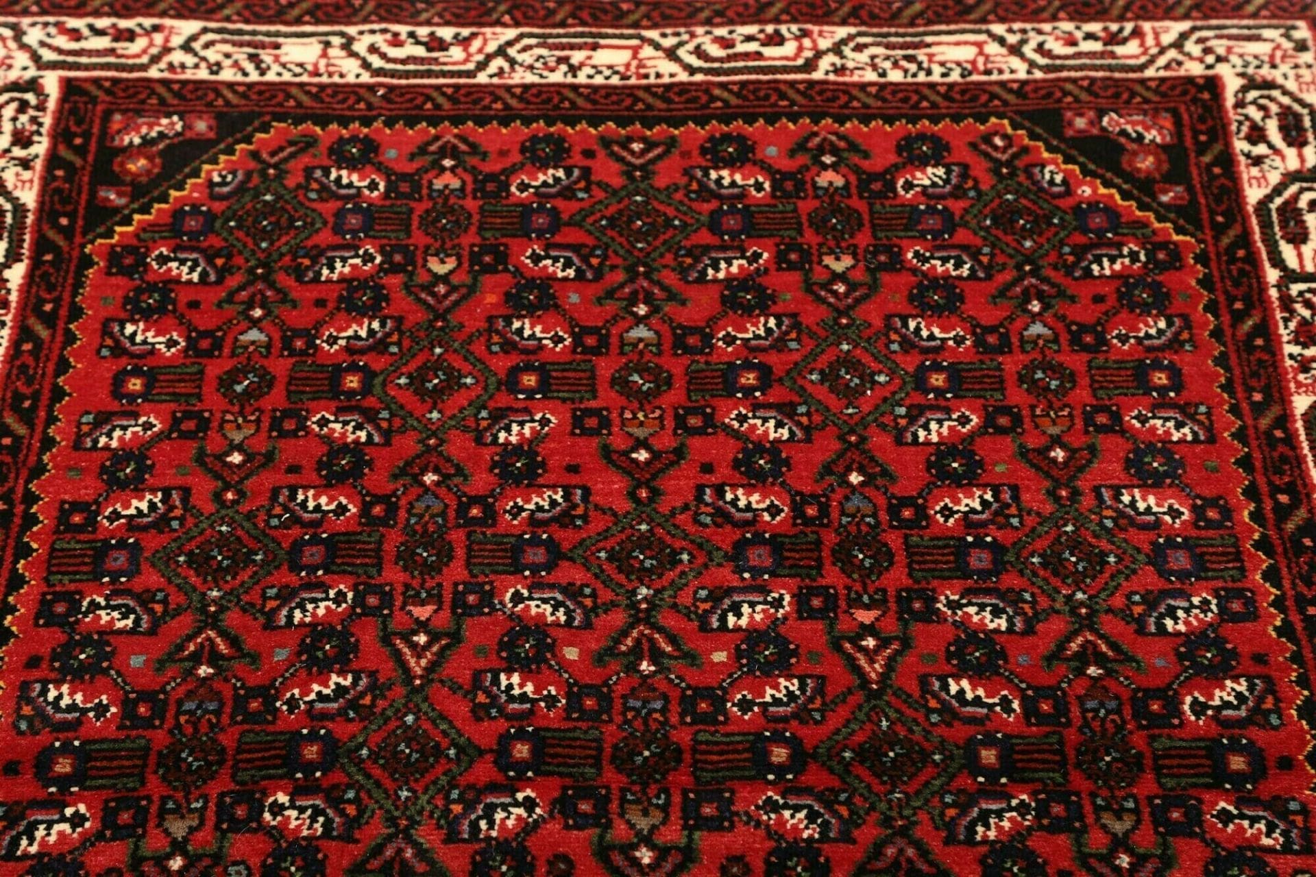 Hamadan Herati Persian Rug — hand-knotted, 107 × 157 cm, Wool