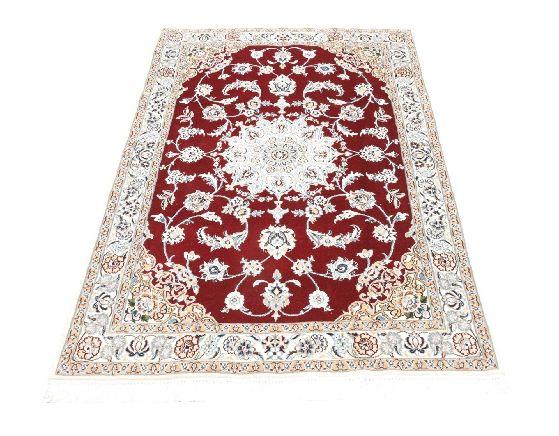 Nain Persian Rug — hand-knotted, 104 × 162 cm, Wool