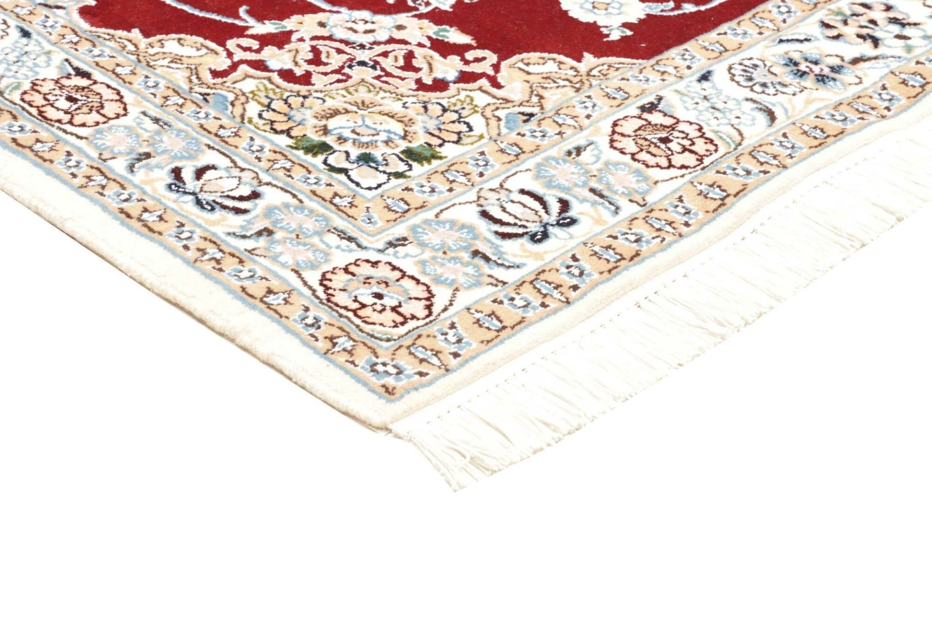 Nain Persian Rug — hand-knotted, 104 × 162 cm, Wool
