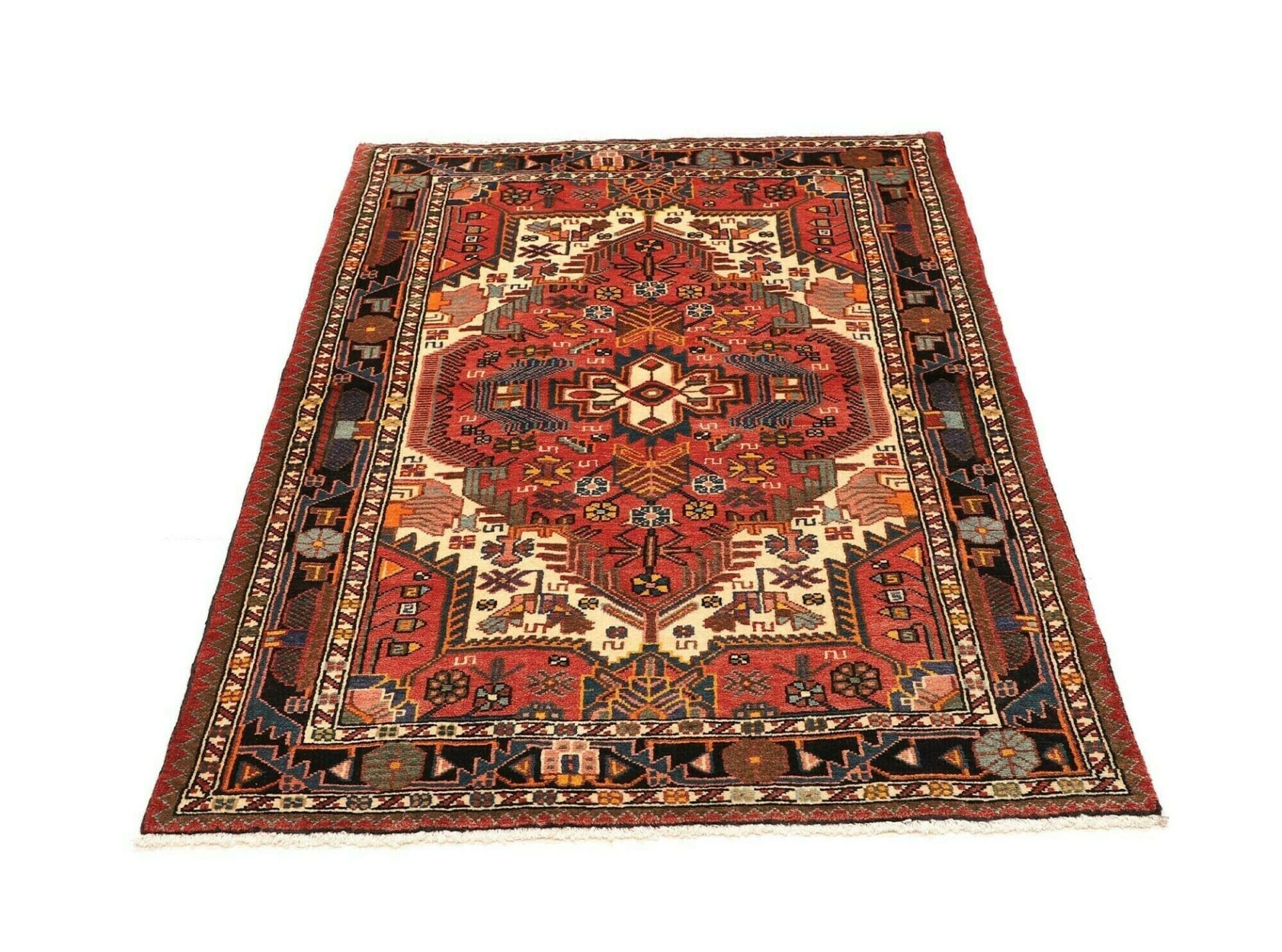 Hamadan Herati Persian Rug 110 × 152 cm, Wool, hand-knotted