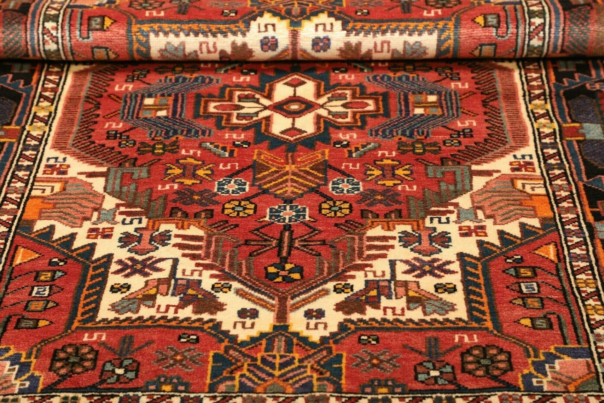 Hamadan Herati Persian Rug 110 × 152 cm, Wool, hand-knotted