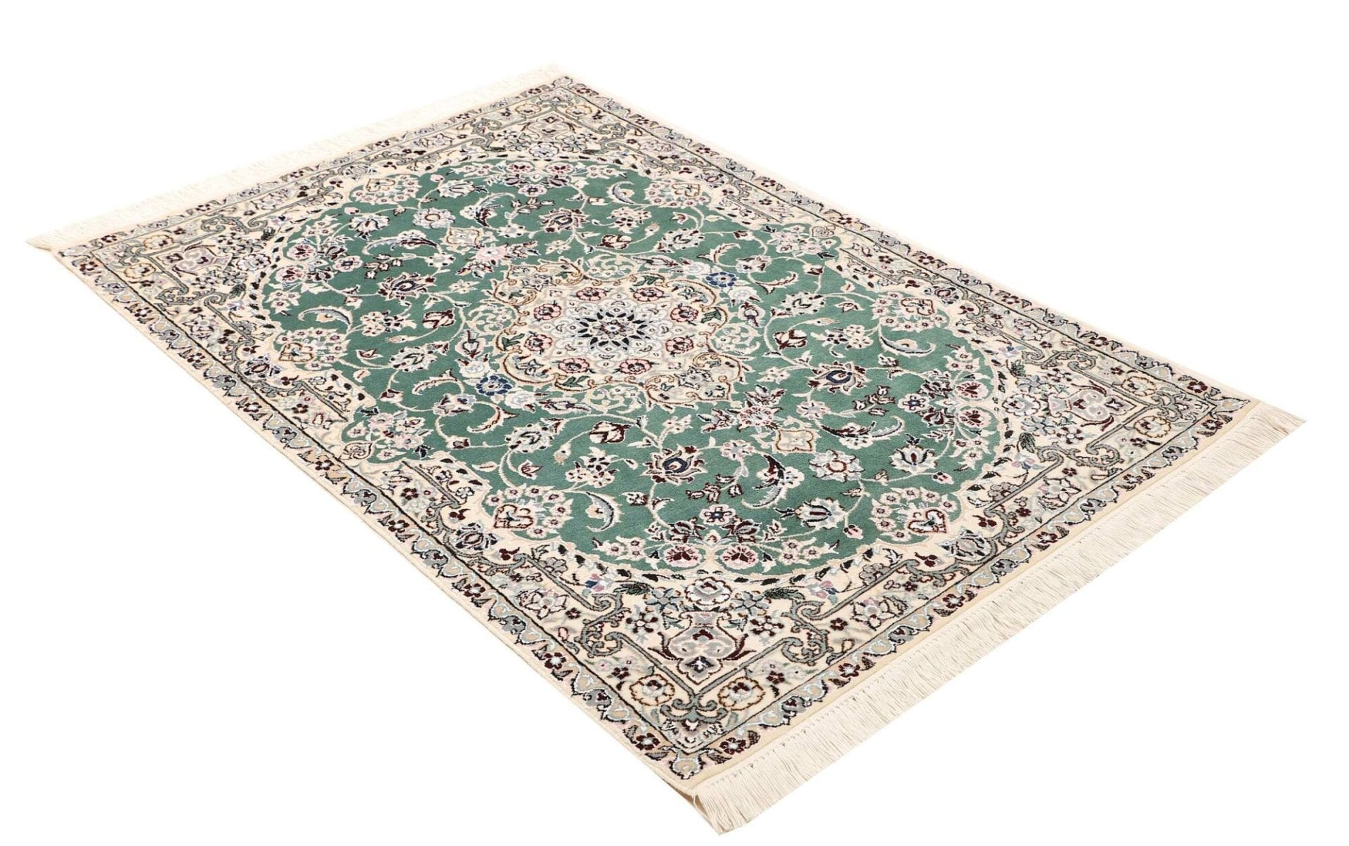 Hand-Knotted Wool Nain Persian Rug, 105 × 151 cm