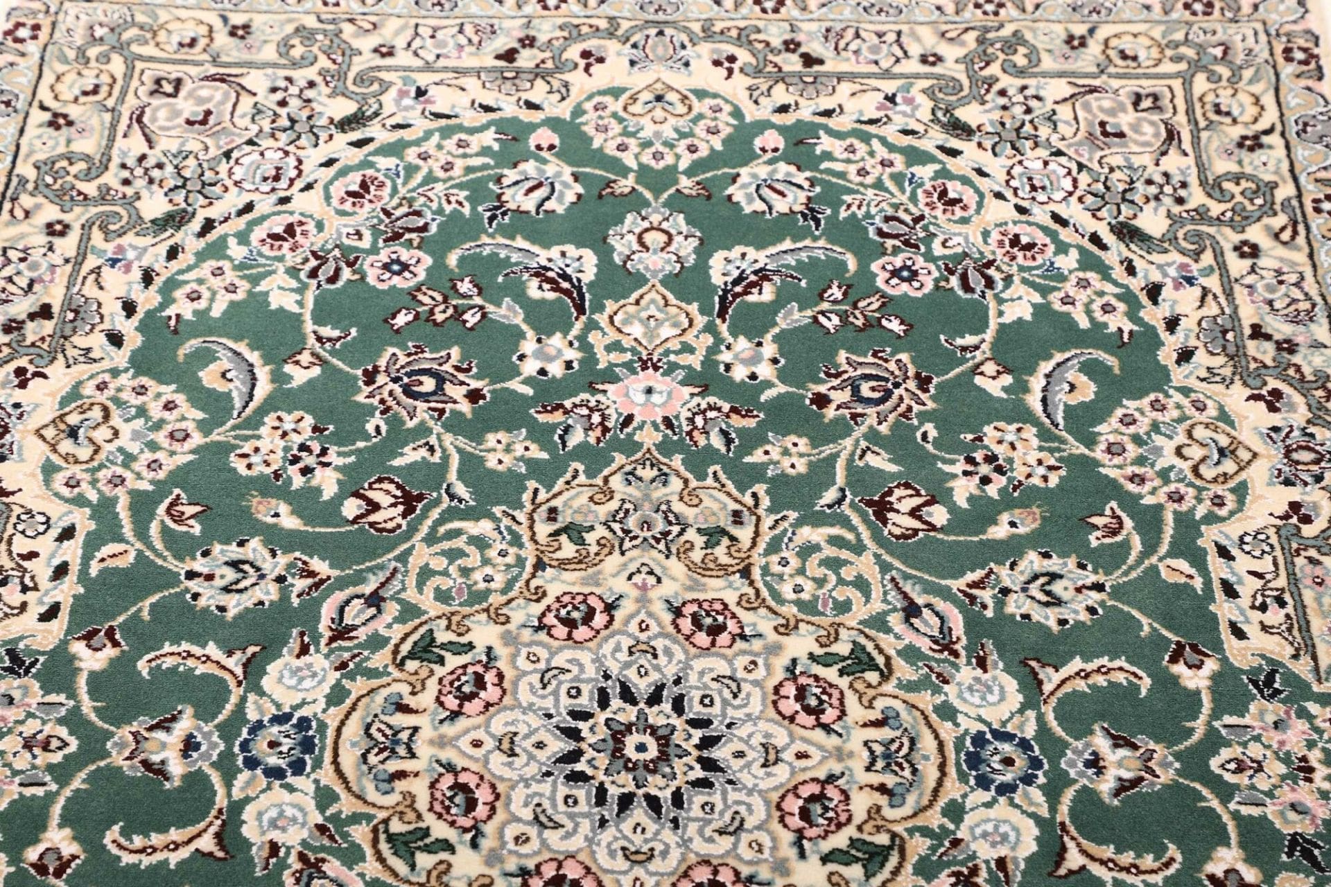 Hand-Knotted Wool Nain Persian Rug, 105 × 151 cm