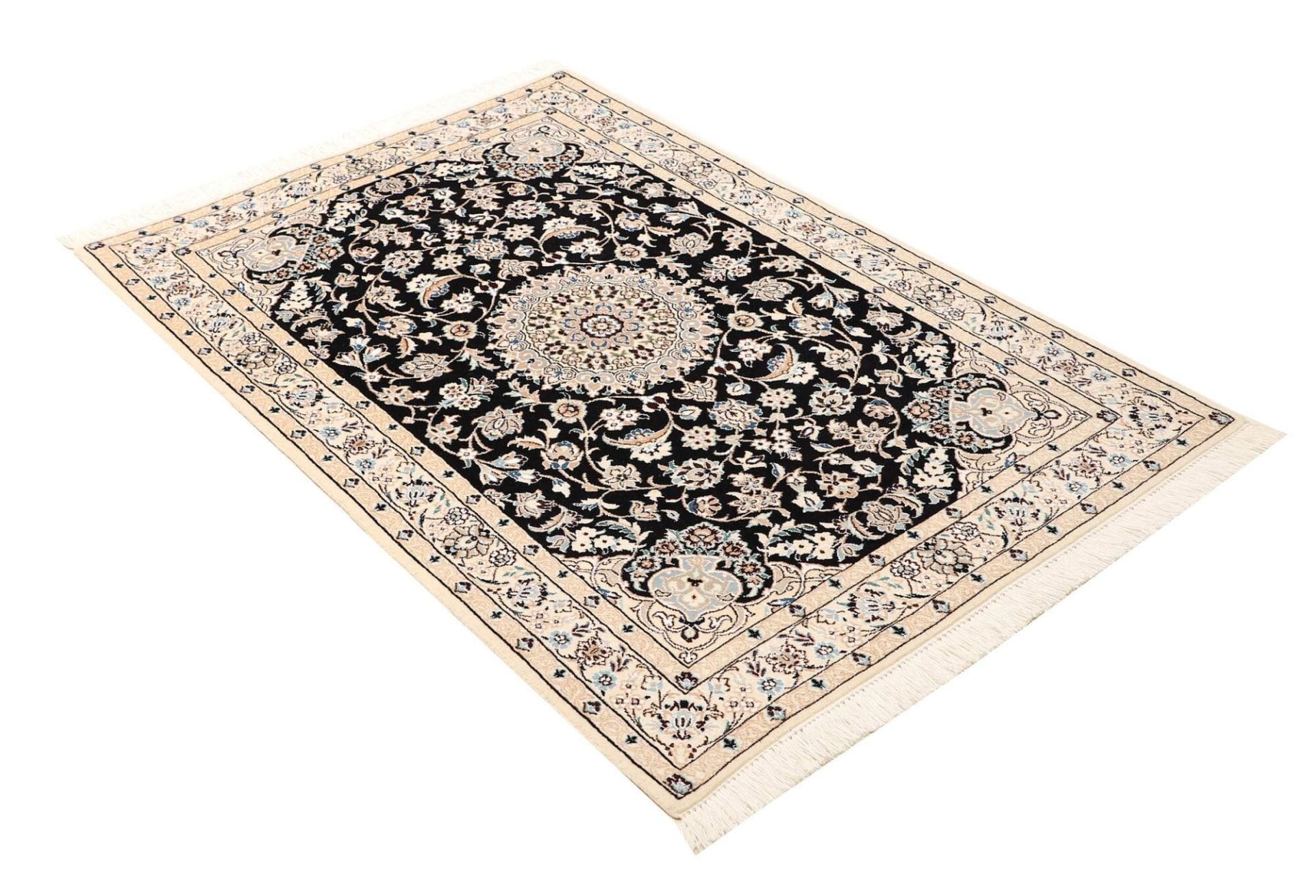 Hand-Knotted Wool Nain Persian Rug, 102 × 149 cm