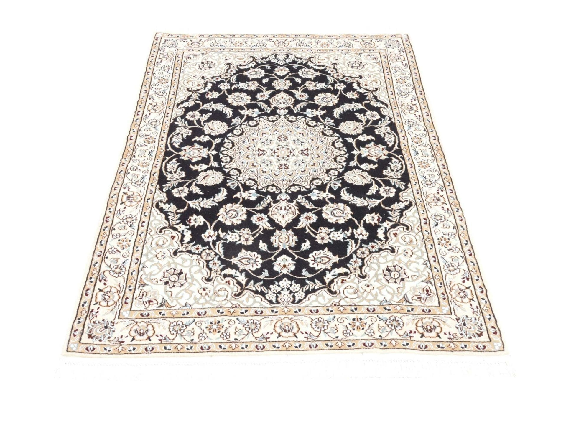 Hand-Knotted Wool Nain Persian Rug, 100 × 152 cm