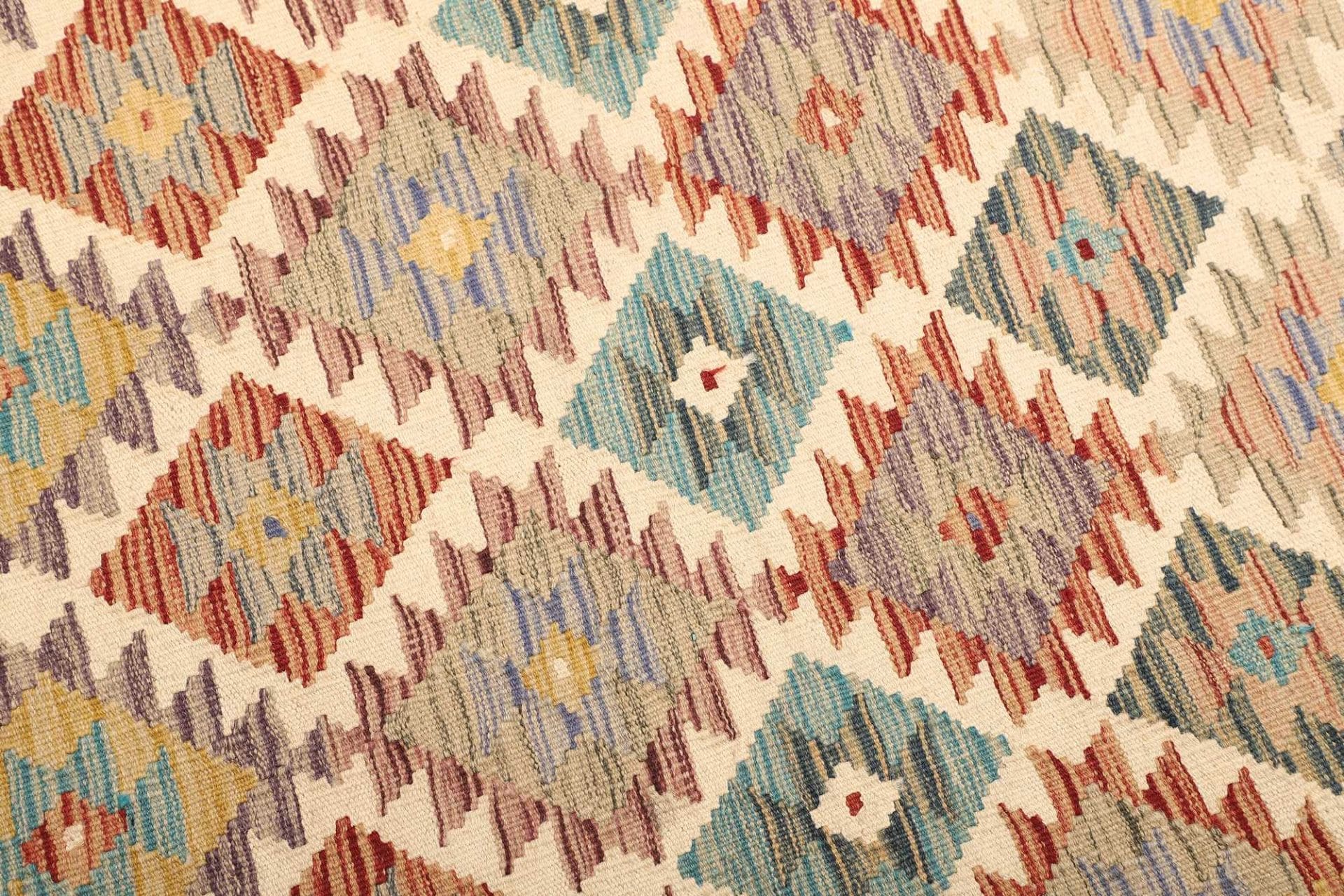 kelim-teppich-108-x-152-cm-aus-schurwolle-handgewebt-rustikal-3 Kilim Pakistani Rug — hand-woven, 108 × 152 cm, Wool