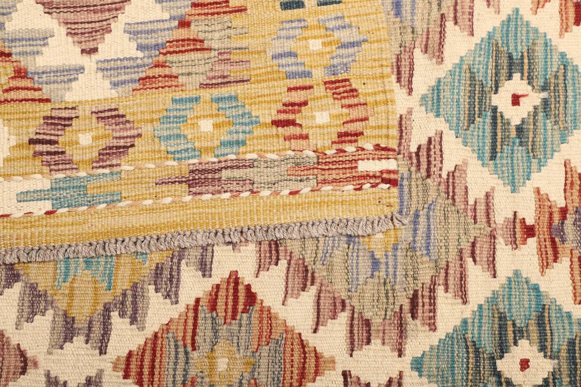 kelim-teppich-108-x-152-cm-aus-schurwolle-handgewebt-rustikal-4 Kilim Pakistani Rug — hand-woven, 108 × 152 cm, Wool