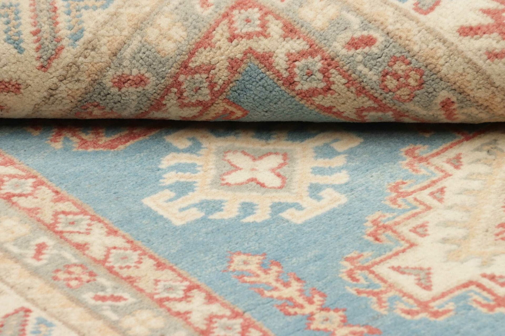 Kazak Pakistani Rug — hand-knotted, 102 × 149 cm, Wool