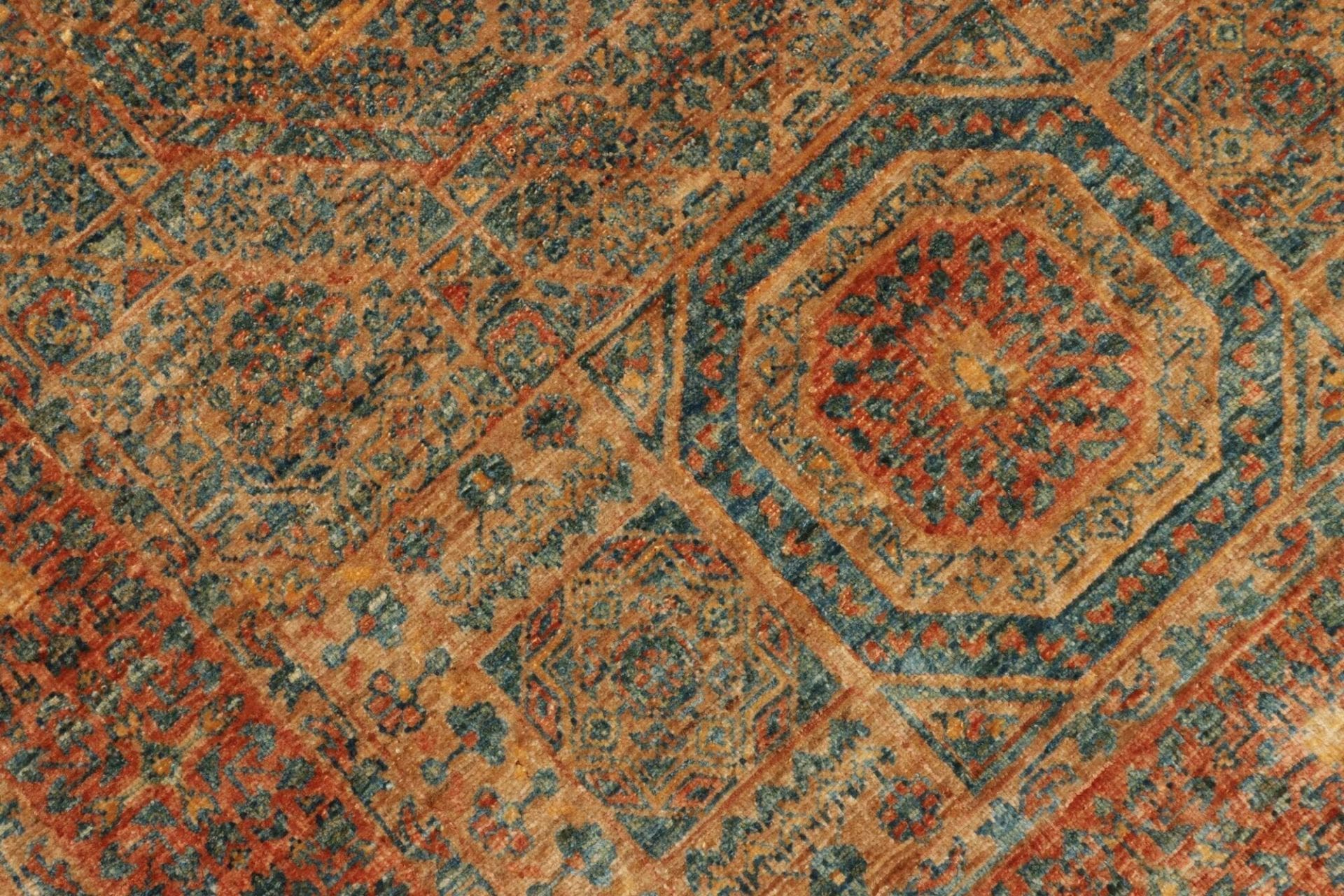 Hand-Knotted Wool Mamluk Pakistani Rug, 103 × 158 cm