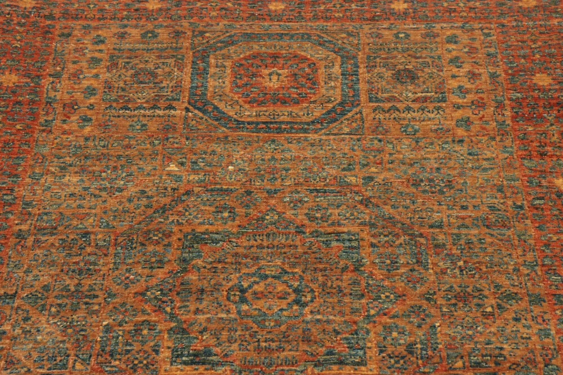 Hand-Knotted Wool Mamluk Pakistani Rug, 103 × 158 cm