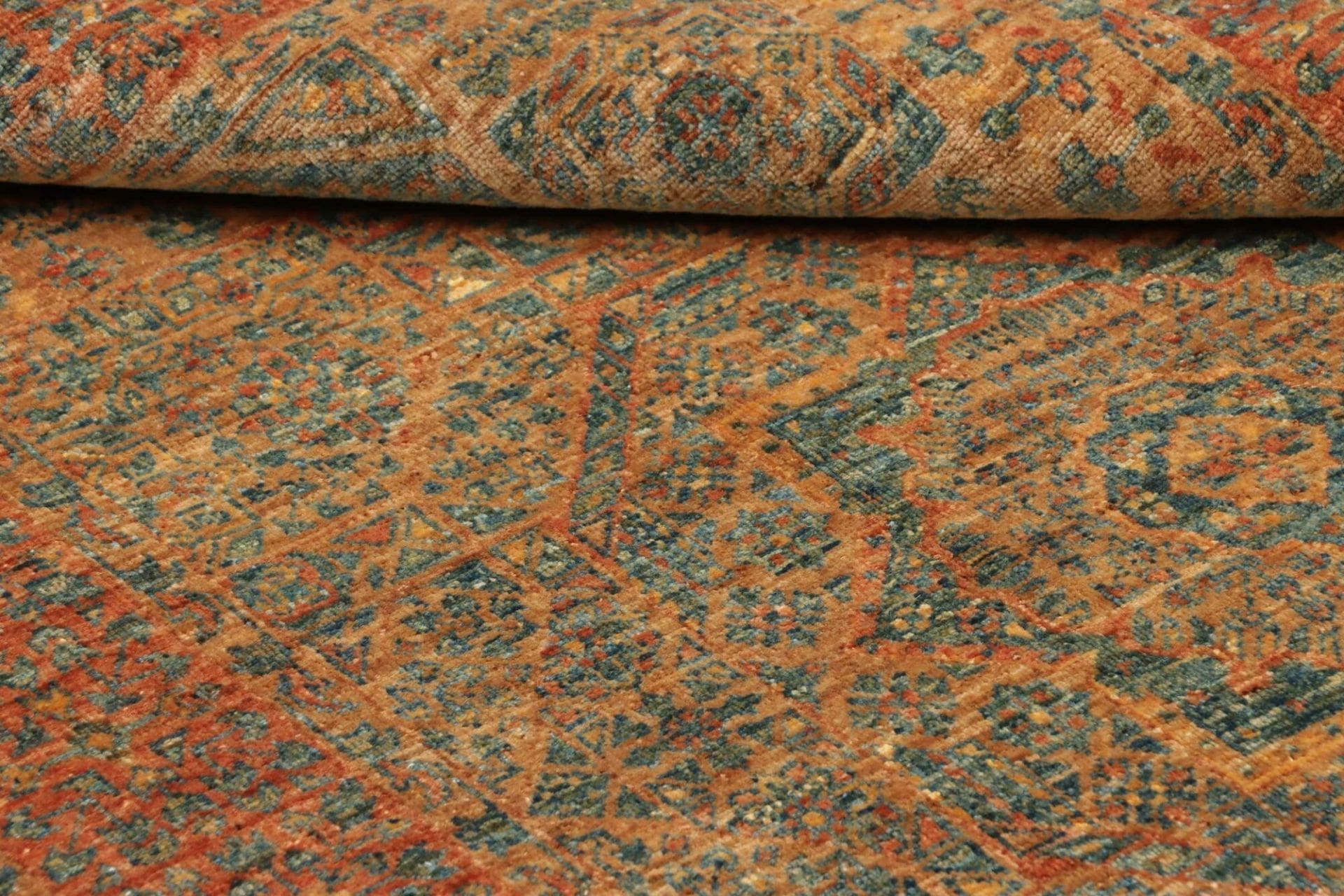 Hand-Knotted Wool Mamluk Pakistani Rug, 103 × 158 cm