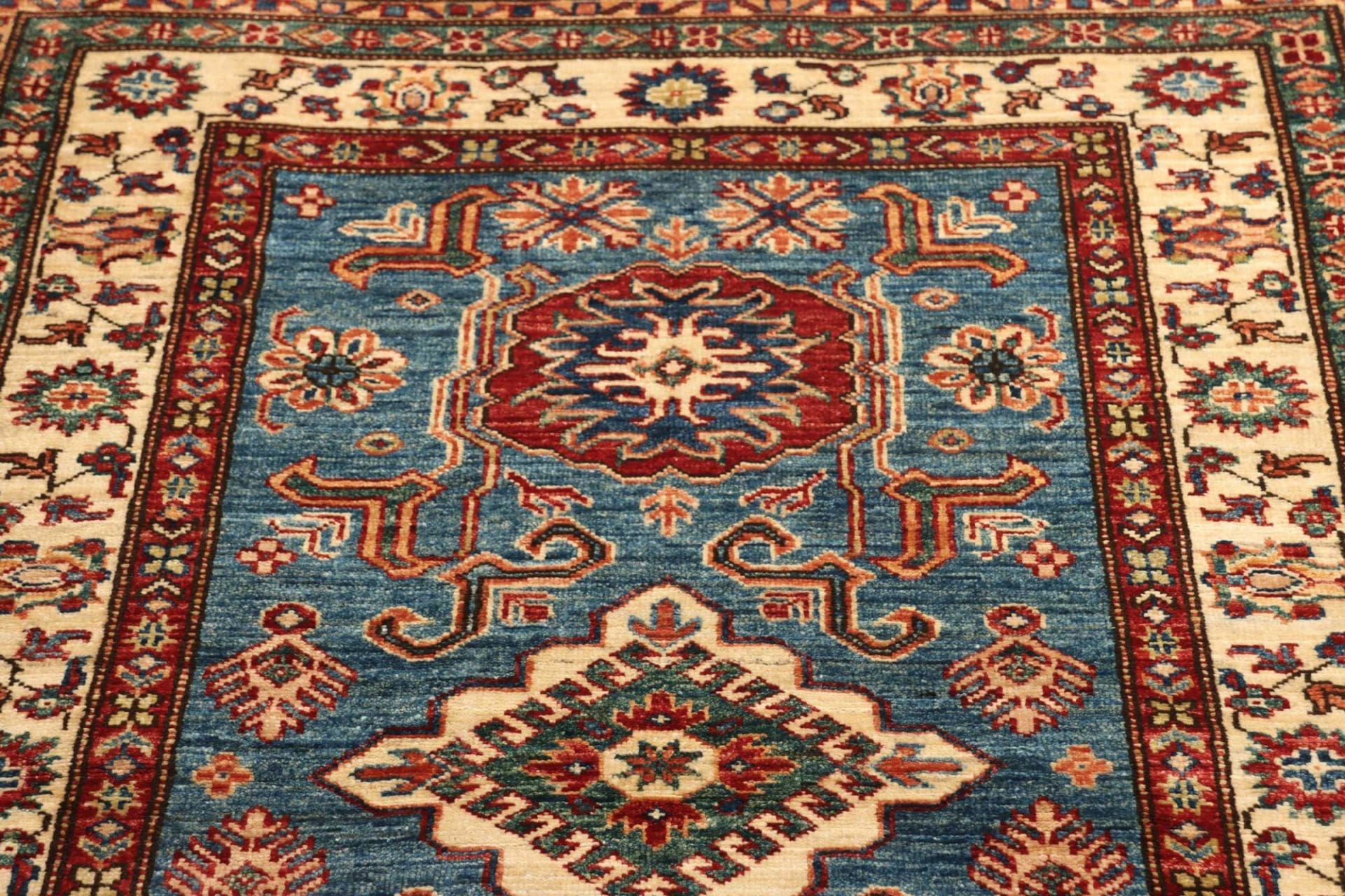 kazak-teppich-102-x-152cm-geometrisches-muster-handgeknupft-7 Kazak Pakistani Rug 102 × 152 cm, Wool, hand-knotted