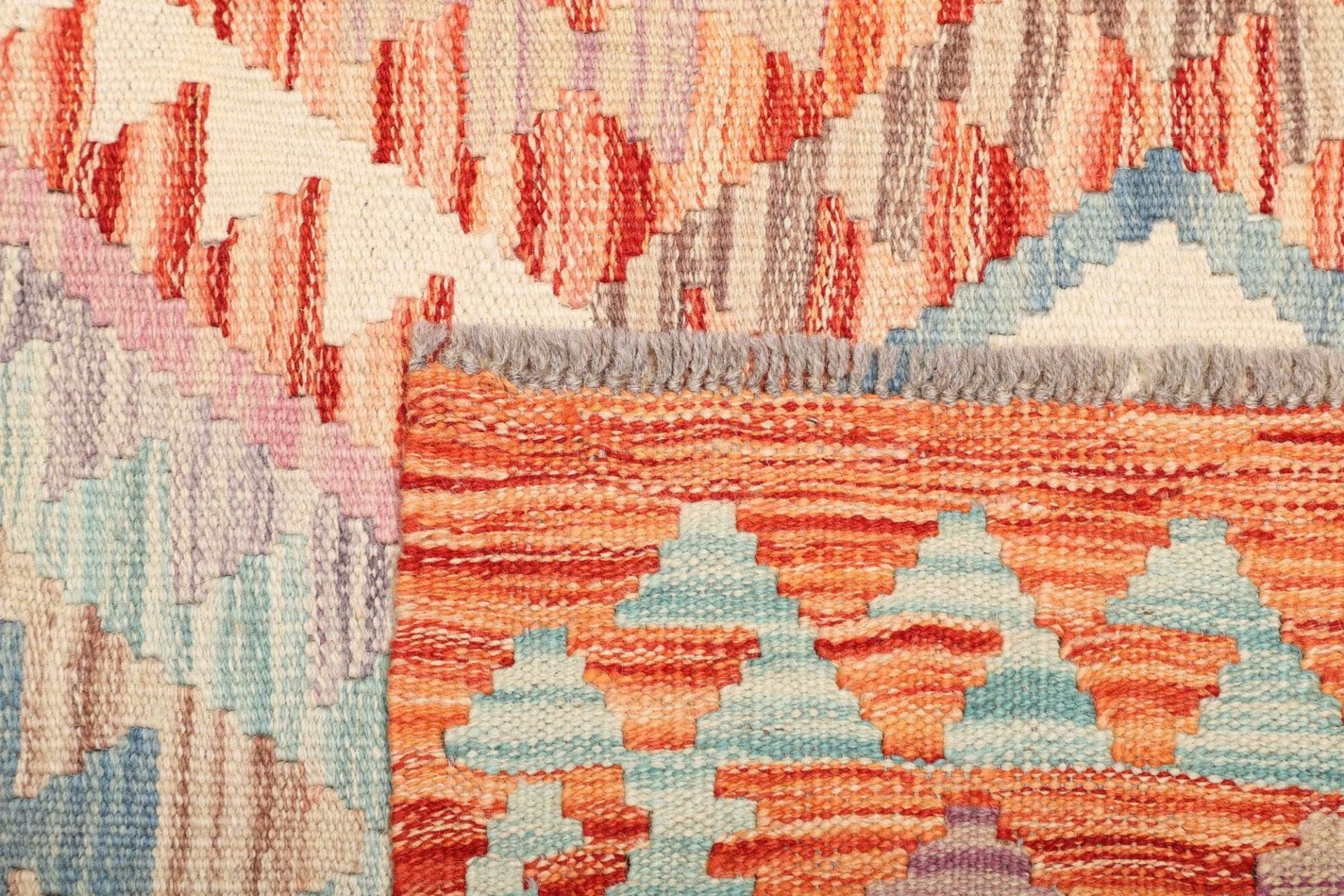 Hand-Woven Wool Kilim Pakistani Rug, 96 × 142 cm