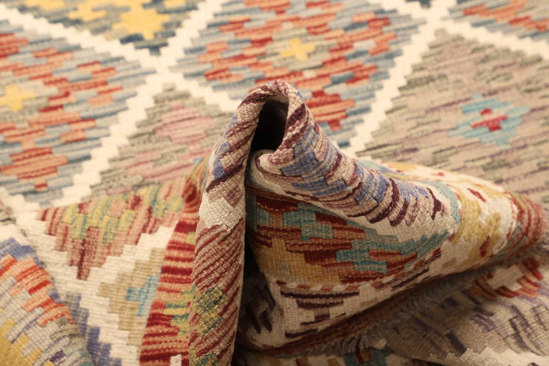 kelim-teppich-105-x-150cm-aus-schurwolle-handgewebt-rustikal-5 Kilim Pakistani Rug 105 × 150 cm, Wool, hand-woven