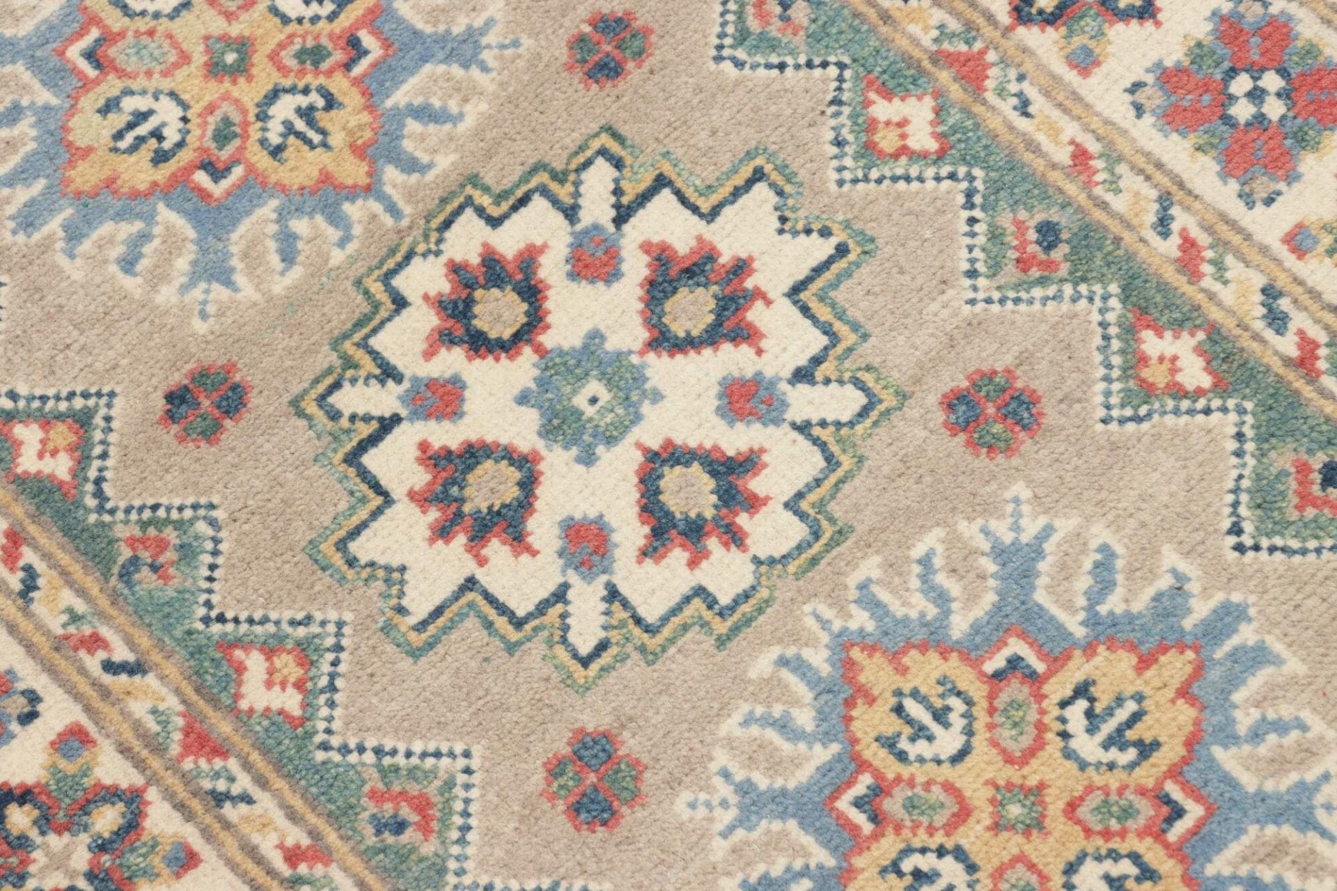 Kazak Pakistani Rug — hand-knotted, 65 × 95 cm, Wool