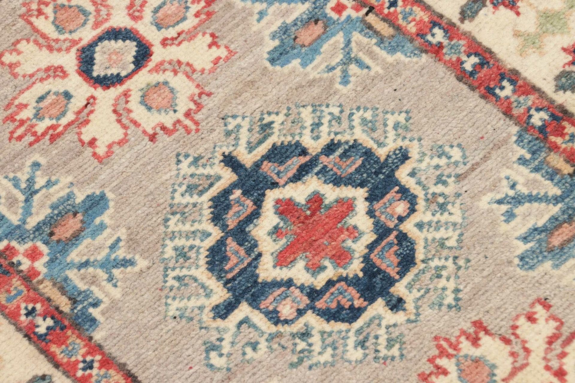 Kazak Pakistani Rug — hand-knotted, 65 × 90 cm, Wool