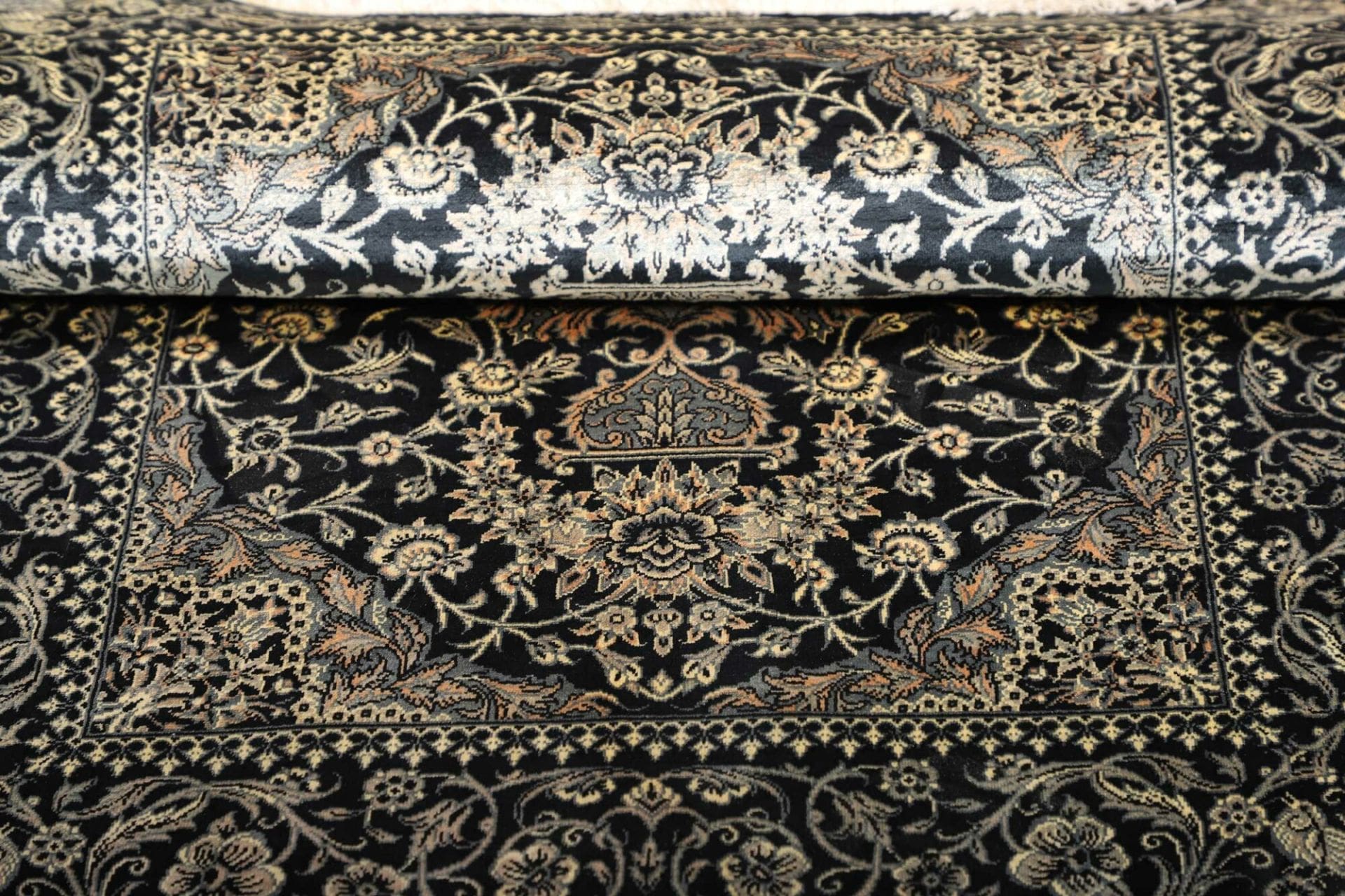 Qom Persian Rug 61 × 88 cm, Silk, hand-knotted