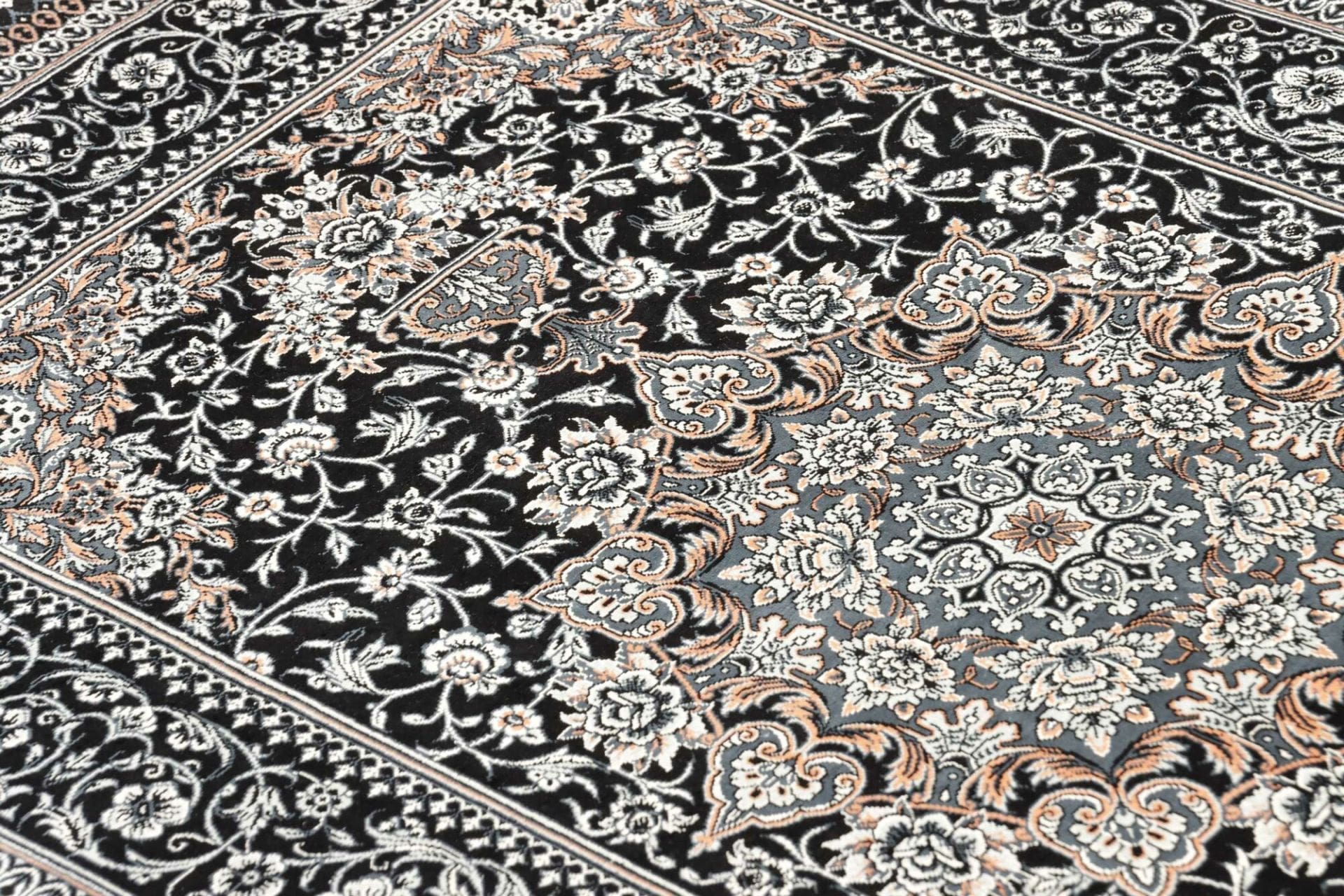 Qom Persian Rug 81 × 120 cm, Silk, hand-knotted