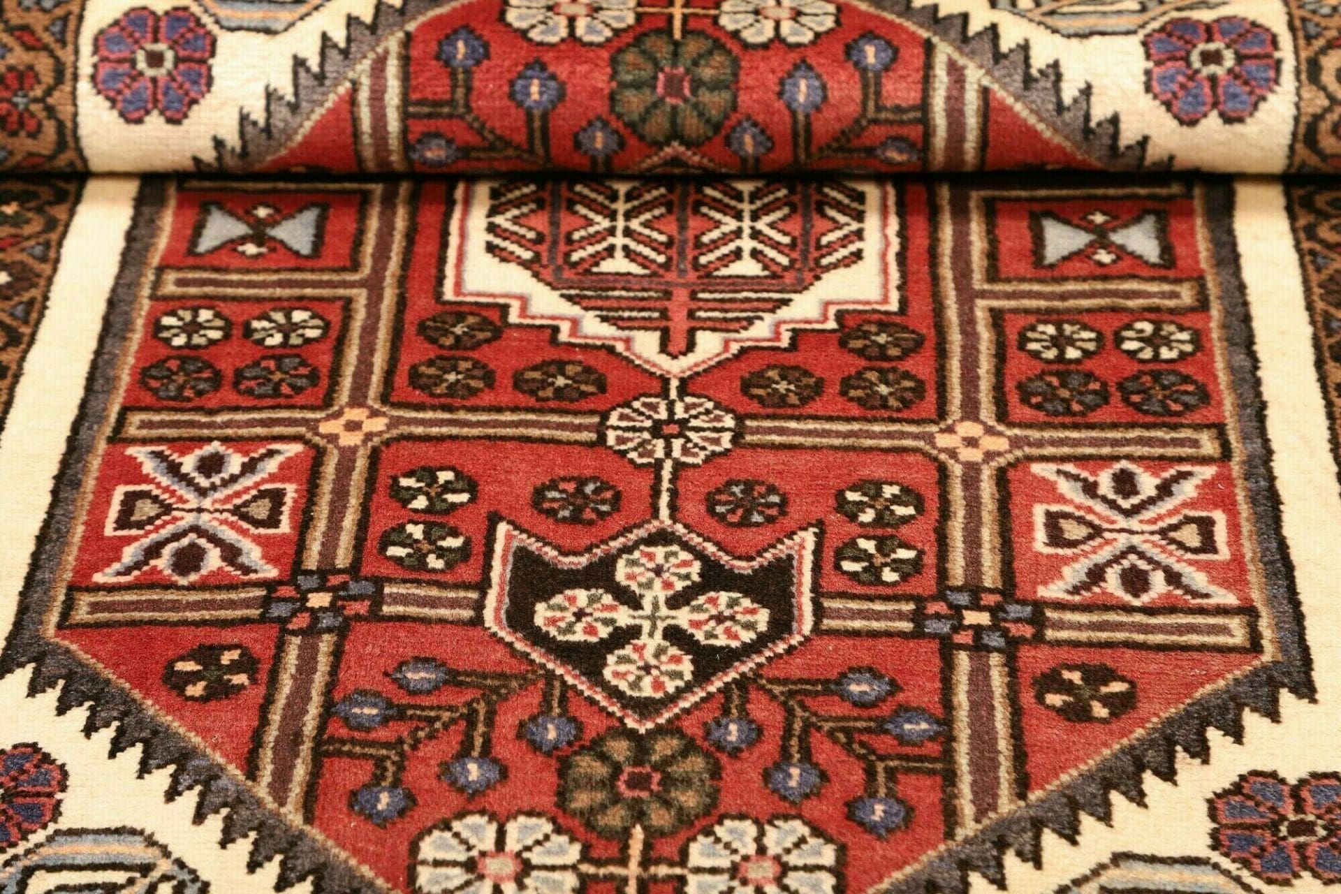 Hamadan Herati Persian Rug 80 × 126 cm, Wool, hand-knotted