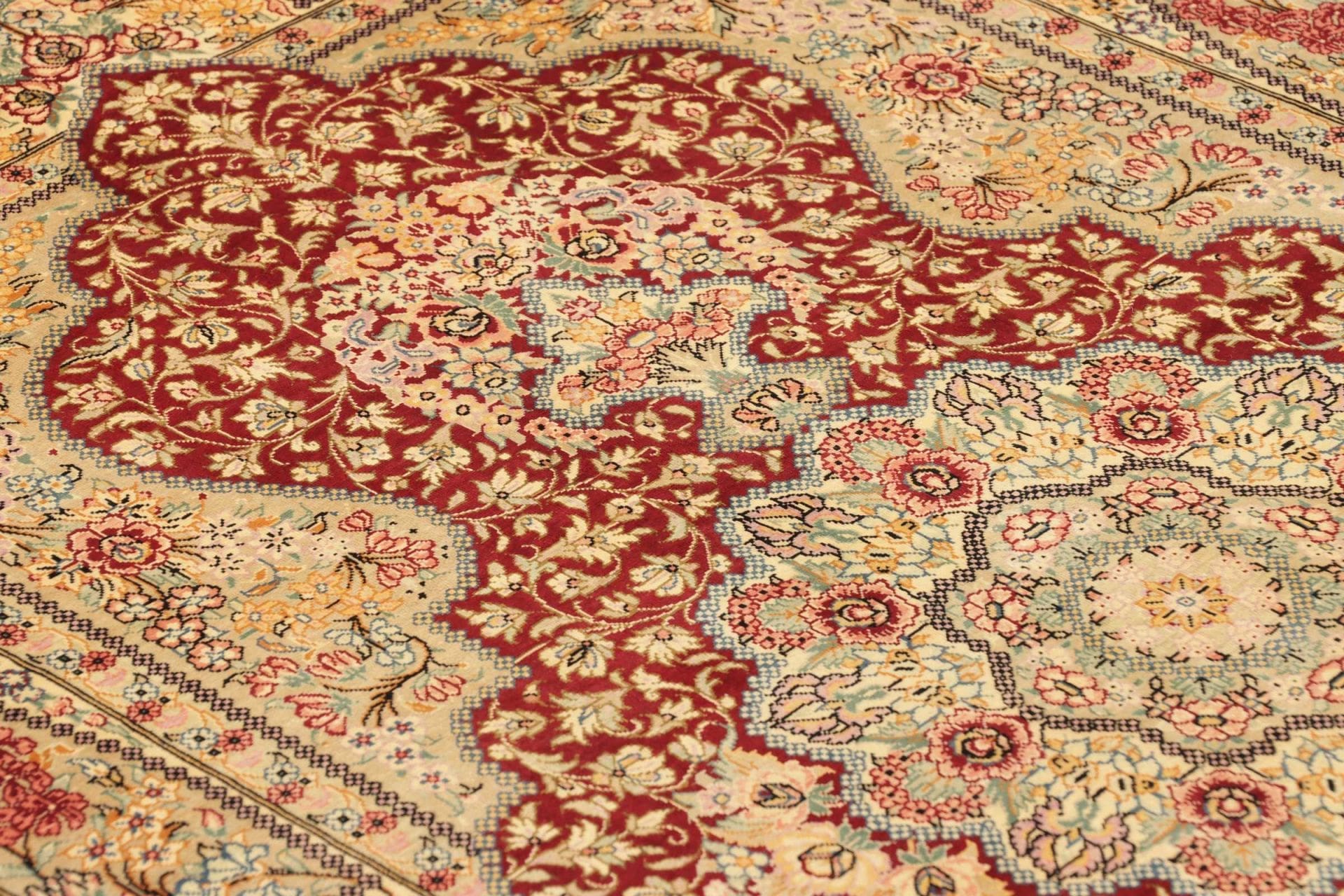 Qom Persian Rug 77 × 118 cm, Silk, hand-knotted