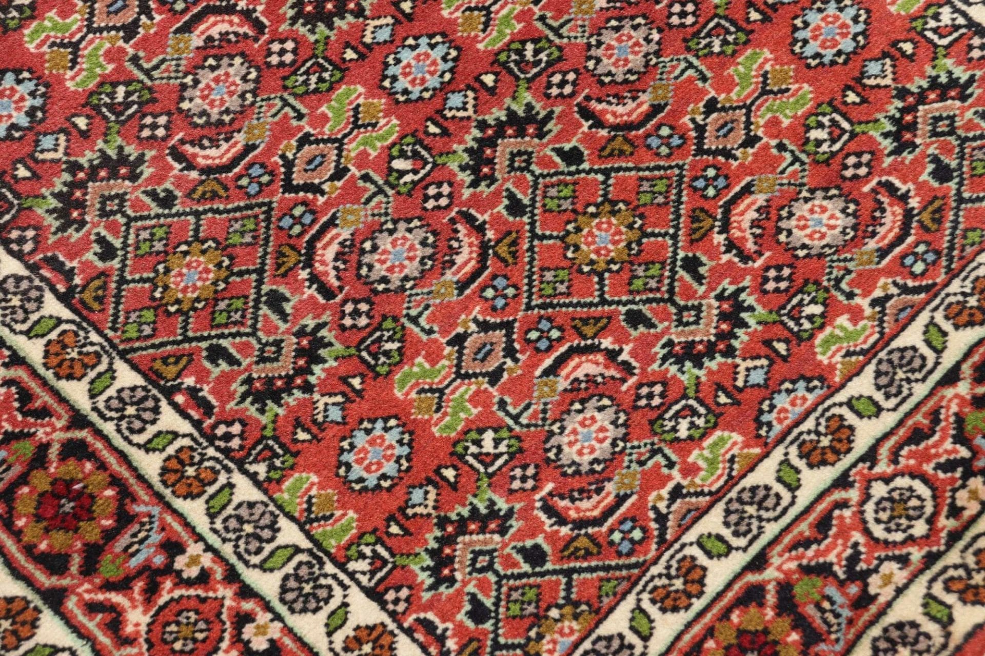 sandjan-67-x-245cm-perserteppich-aus-schurwolle-handgeknupft-5 Hand-Knotted Wool Persian Rug, 67 × 245 cm