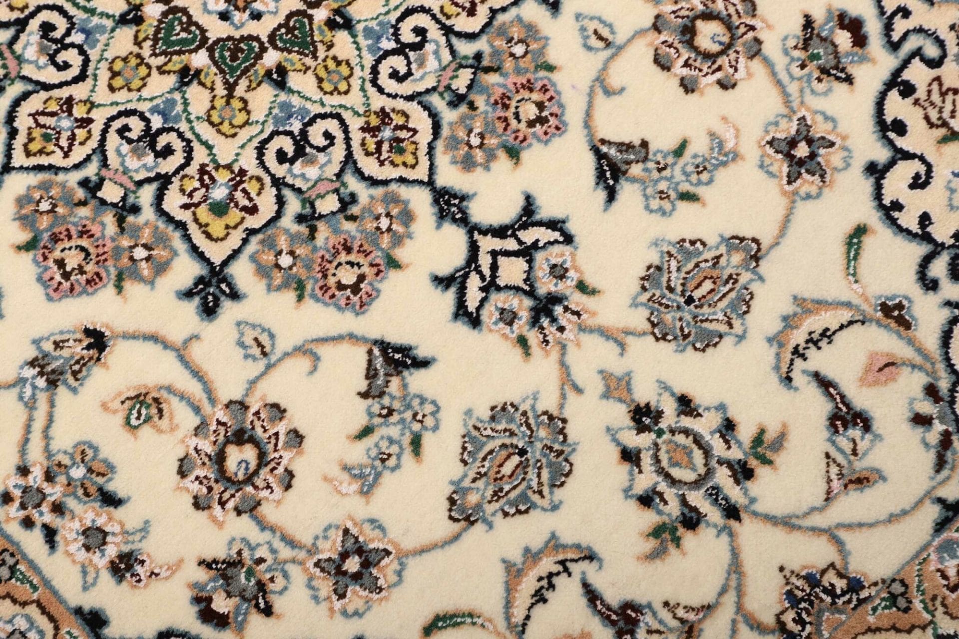 persischer-nain-teppich-72-x-386cm-florale-muster-handgeknupft-5 Nain Persian Rug 72 × 386 cm, Wool, hand-knotted