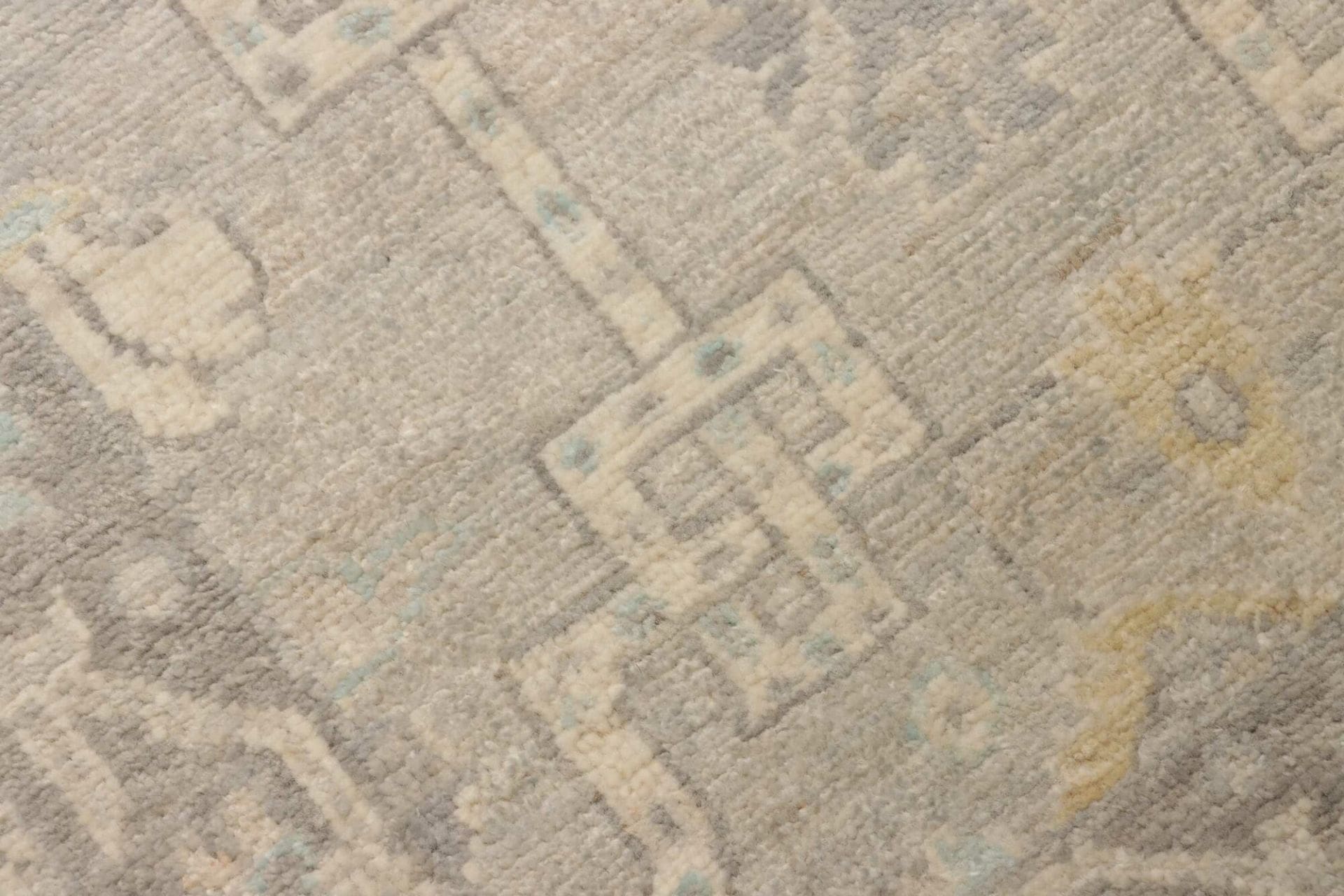 Ziegler Pakistani Rug — hand-knotted, 73 × 586 cm, Wool