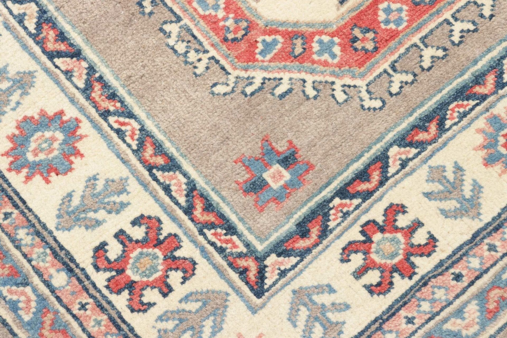 kazak-teppich-88-x-291-cm-handgeknupft-geometrische-muster-wolle-6 Hand-Knotted Wool Kazak Pakistani Rug, 88 × 291 cm