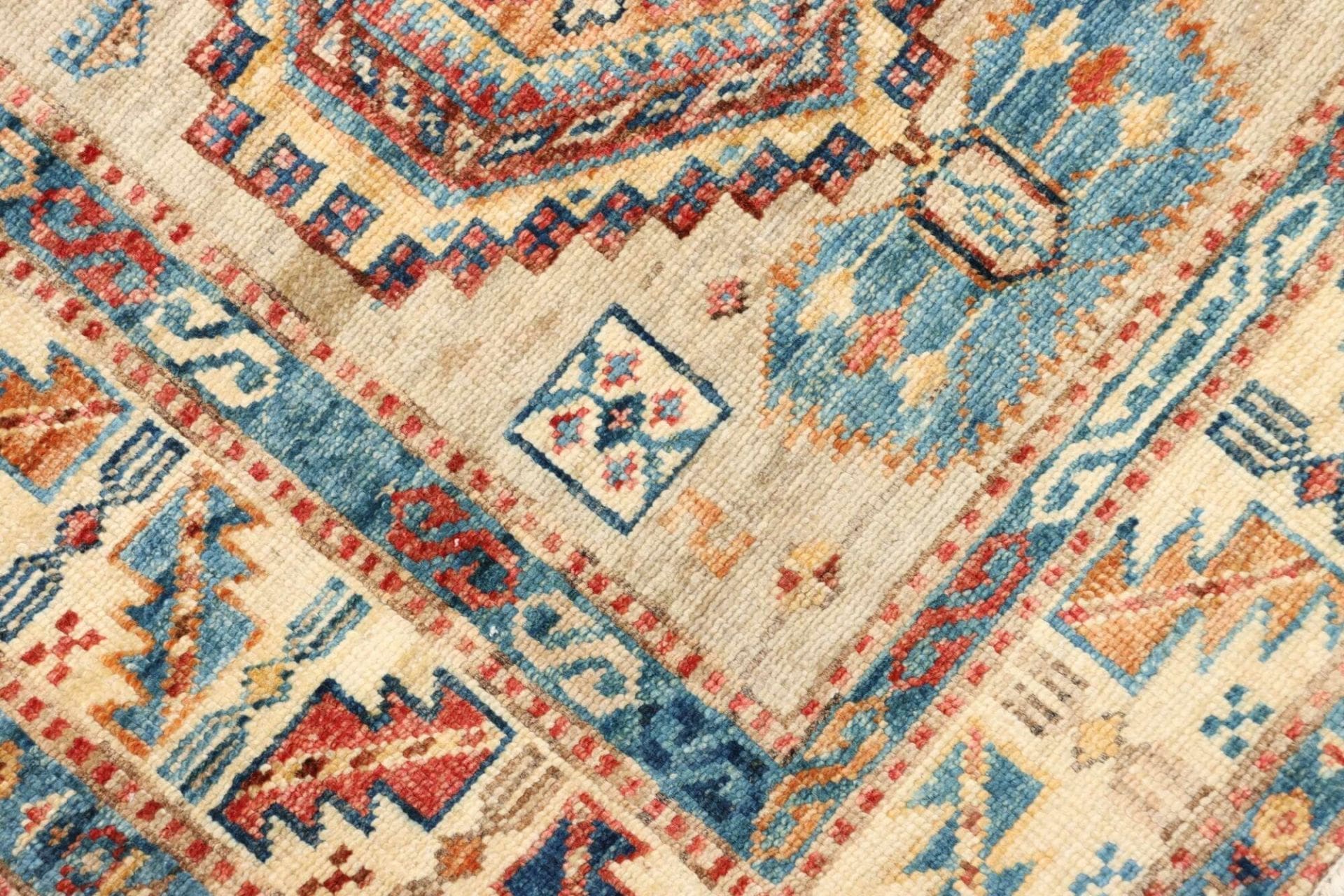 kazak-teppich-78-x-252cm-geometrisches-muster-handgeknupft-5 Kazak Pakistani Rug — hand-knotted, 78 × 252 cm, Wool
