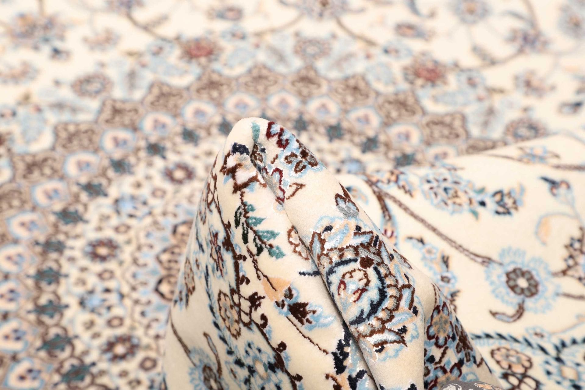 Nain Persian Rug 261 × 258 cm, Wool, hand-knotted