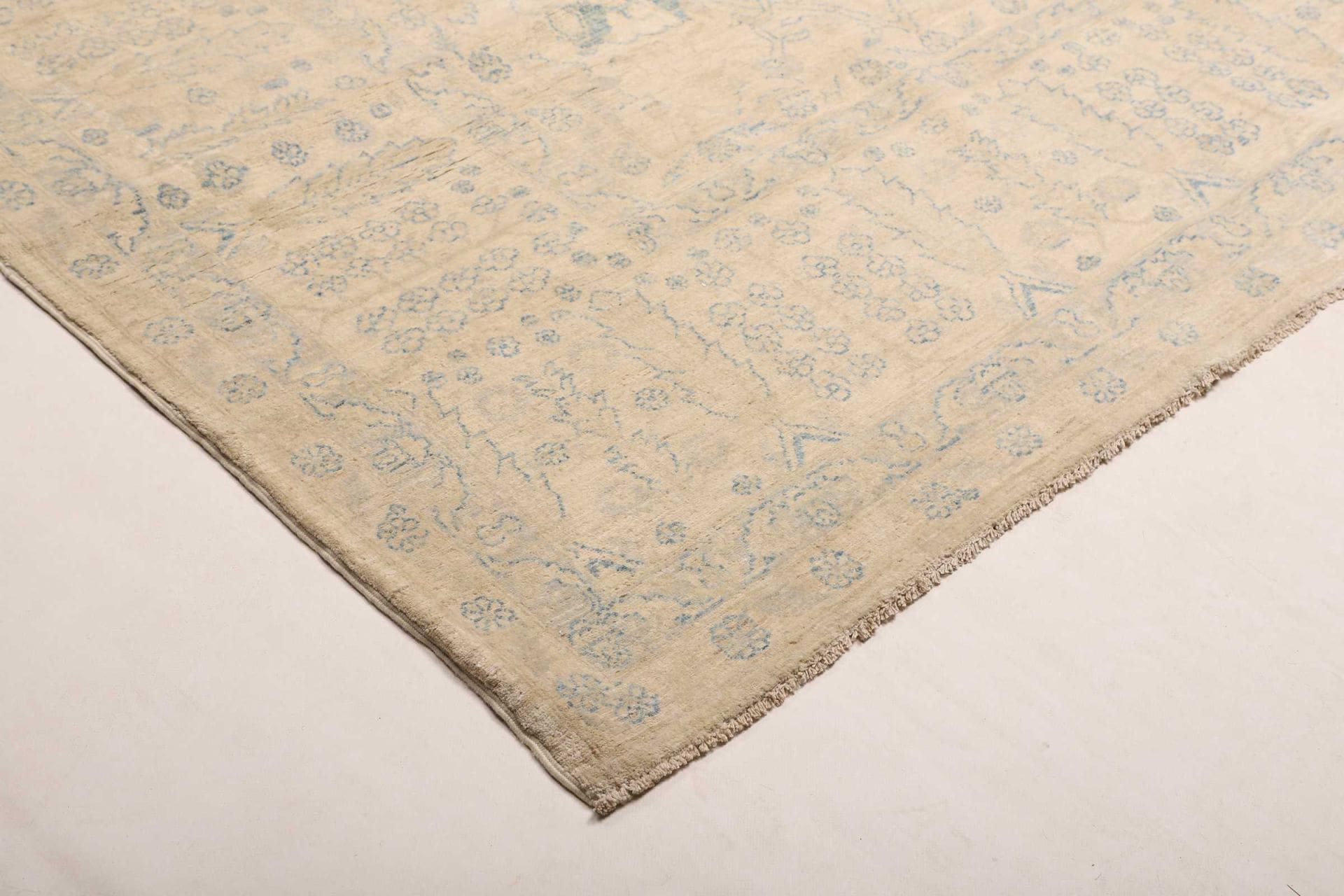 Hand-Knotted Wool Ziegler Pakistani Rug, 251 × 293 cm