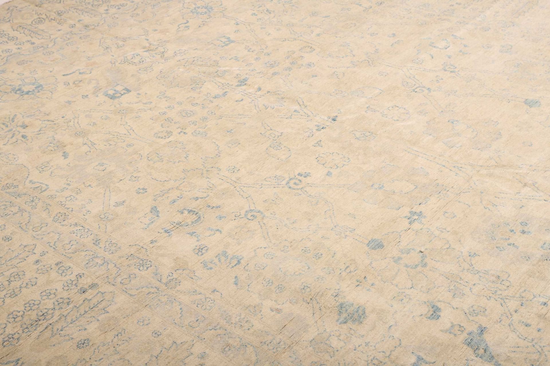 Hand-Knotted Wool Ziegler Pakistani Rug, 251 × 293 cm