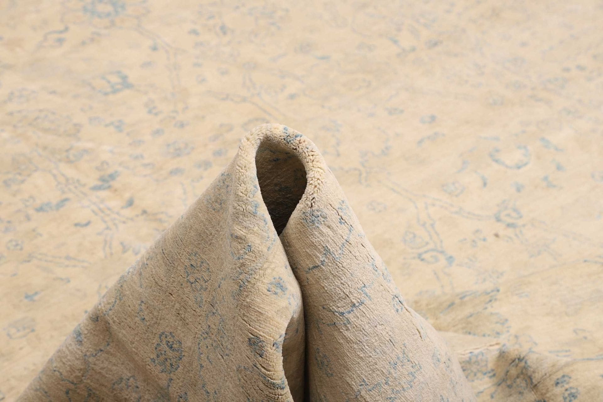 Hand-Knotted Wool Ziegler Pakistani Rug, 251 × 293 cm