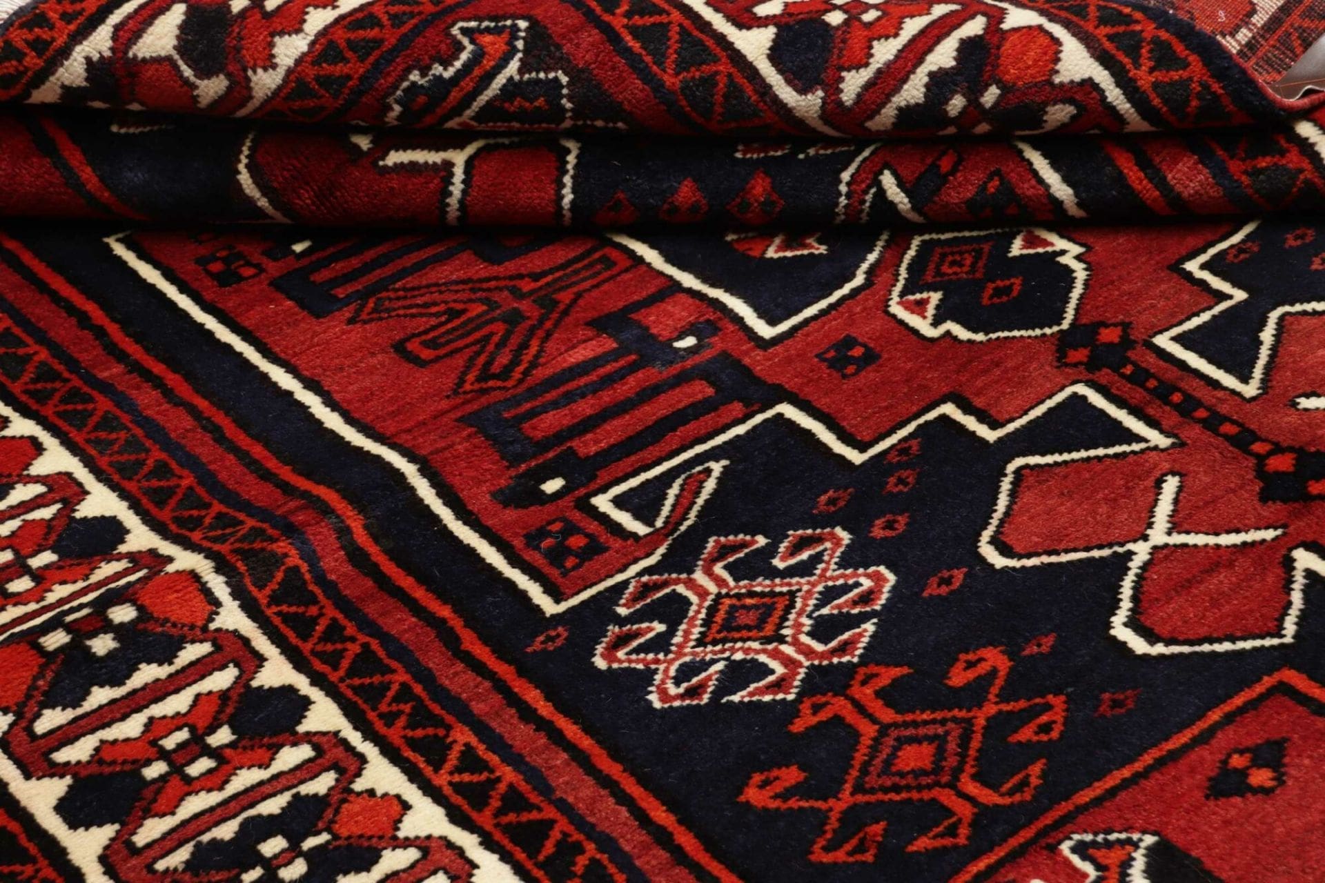 lori-orientteppich-170-x-210cm-mit-geometrischen-mustern-handgeknupft-9 Loribaft Persian Rug 170 × 210 cm, Wool, hand-knotted