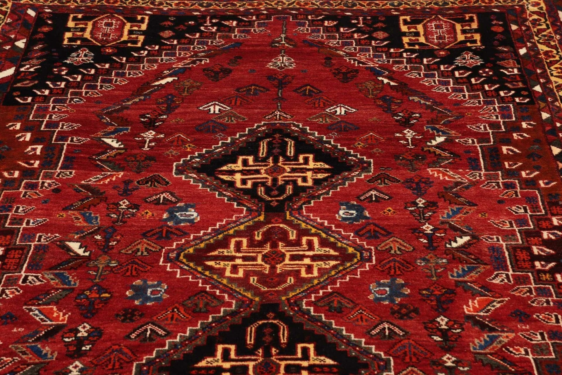 shiraz-teppich-180-x-270-cm-wolle-geometrisches-muster-handgeknupft-7 Hand-Knotted Wool Shiraz Persian Rug, 180 × 270 cm