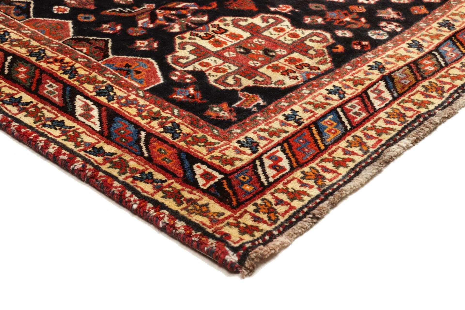 Hand-Knotted Wool Qashqai Persian Rug, 181 × 270 cm